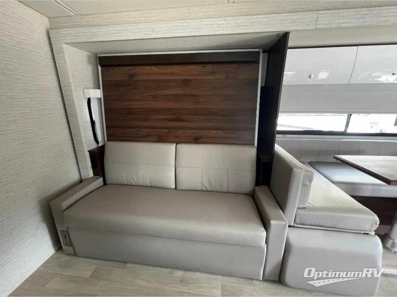 2021 Winnebago View 24D Photo 7