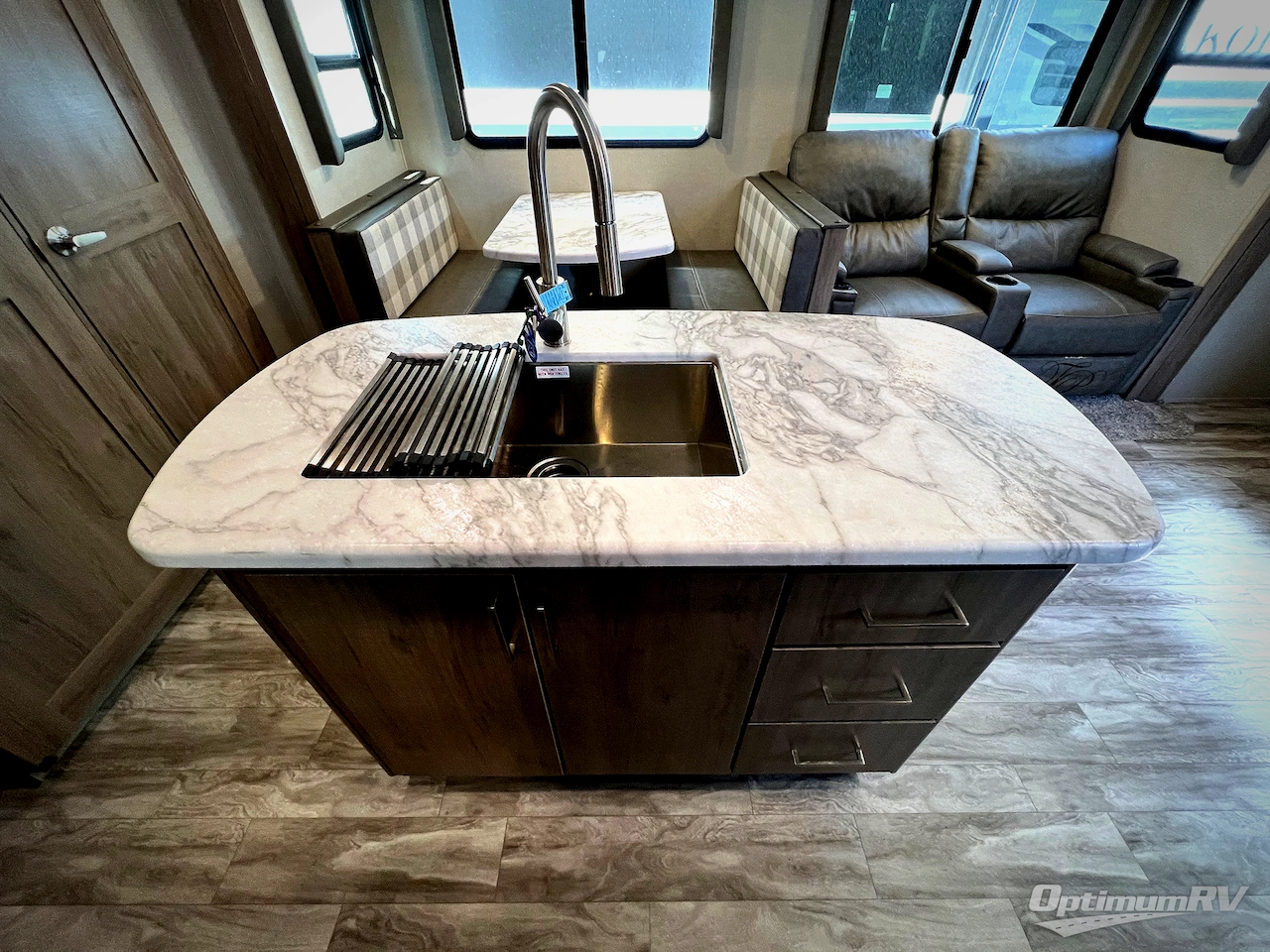 2022 Grand Design Imagine 3250BH Photo 7