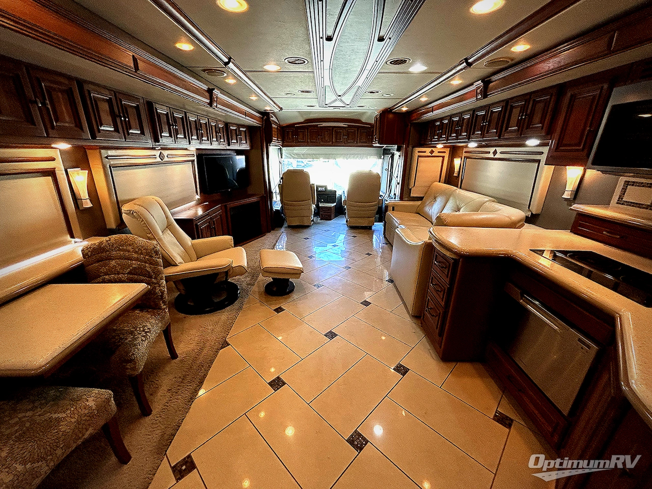 2014 Itasca Ellipse 42QD Photo 8