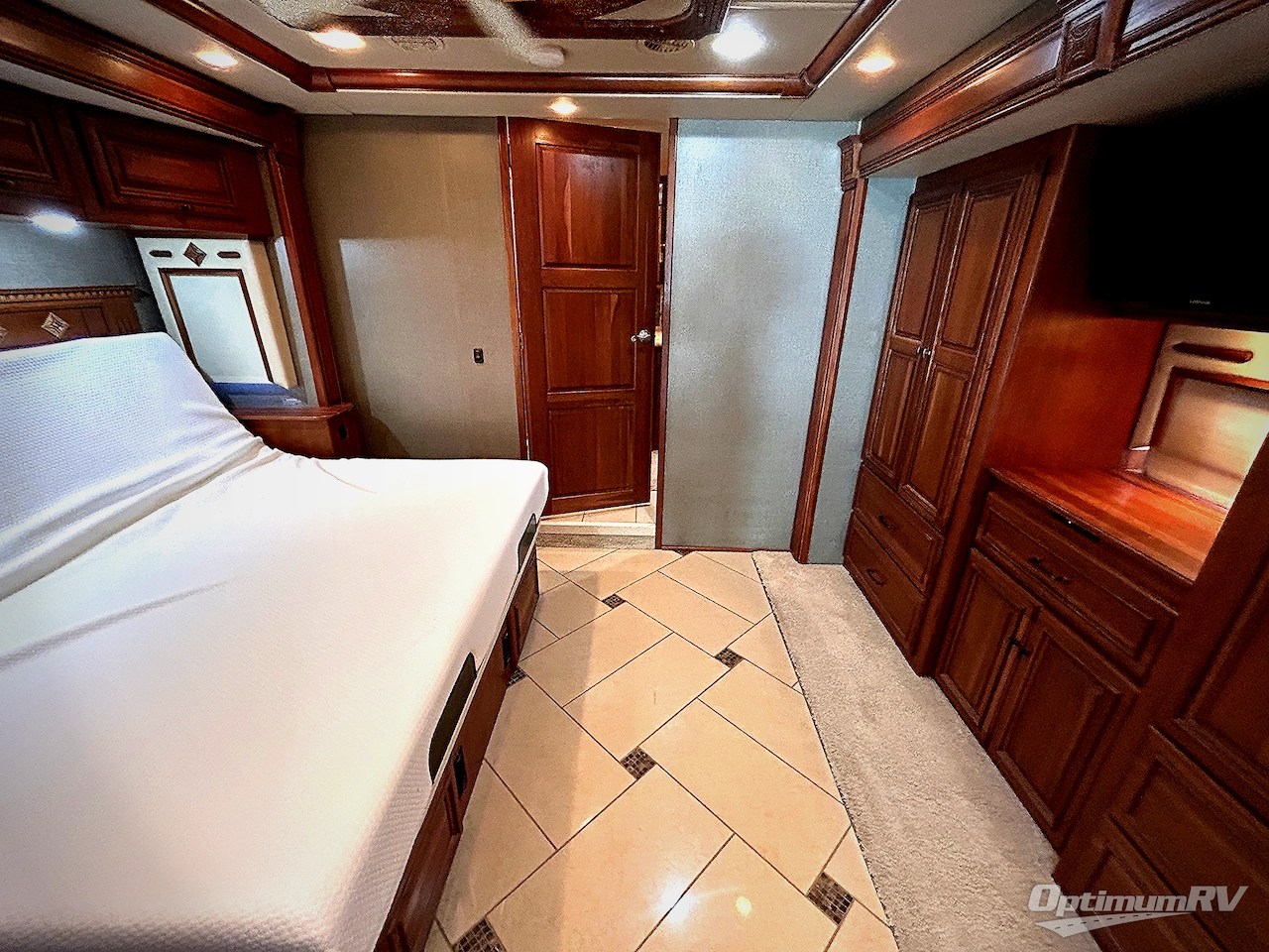 2014 Itasca Ellipse 42QD Photo 19