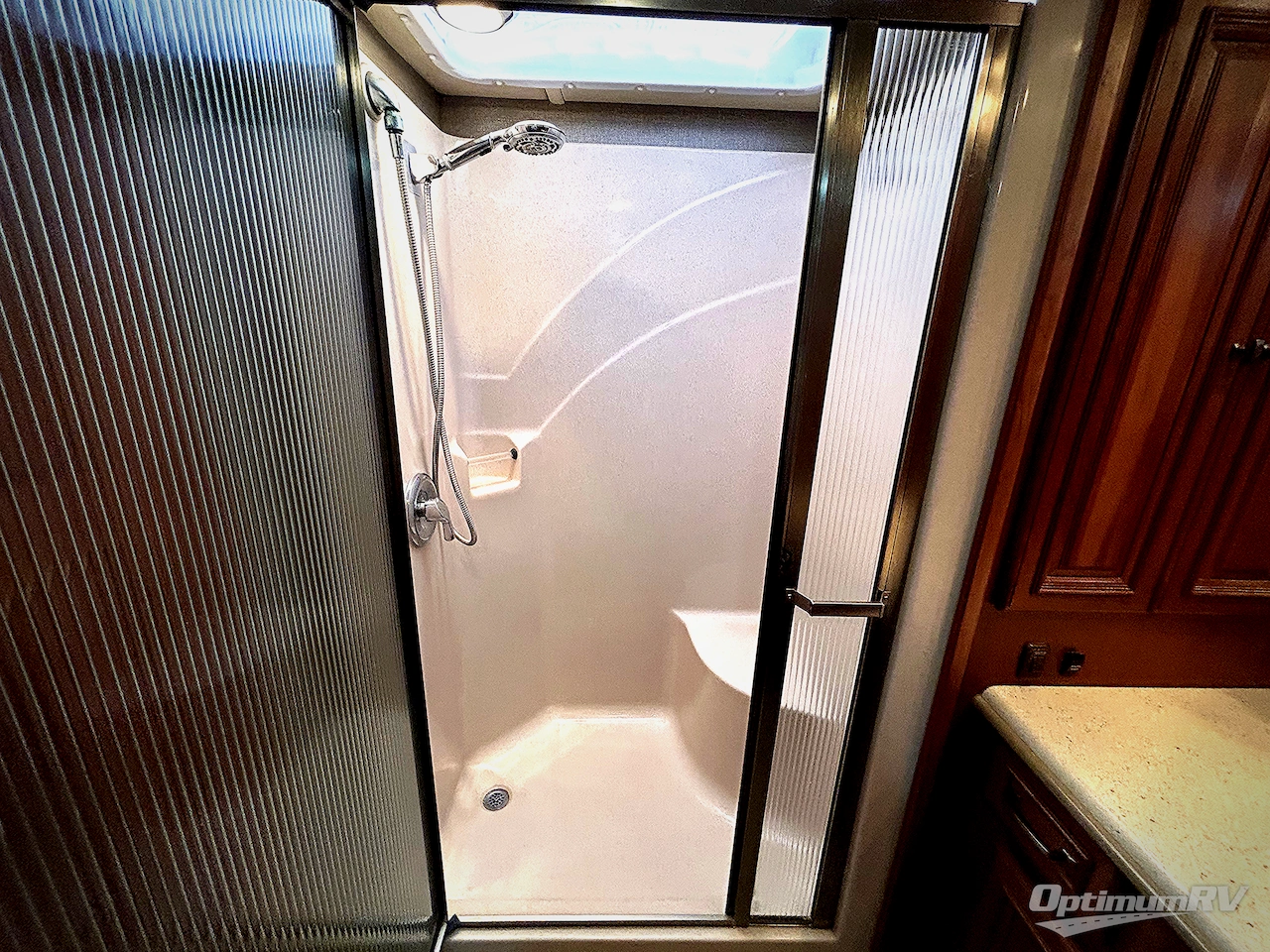 2014 Itasca Ellipse 42QD Photo 25