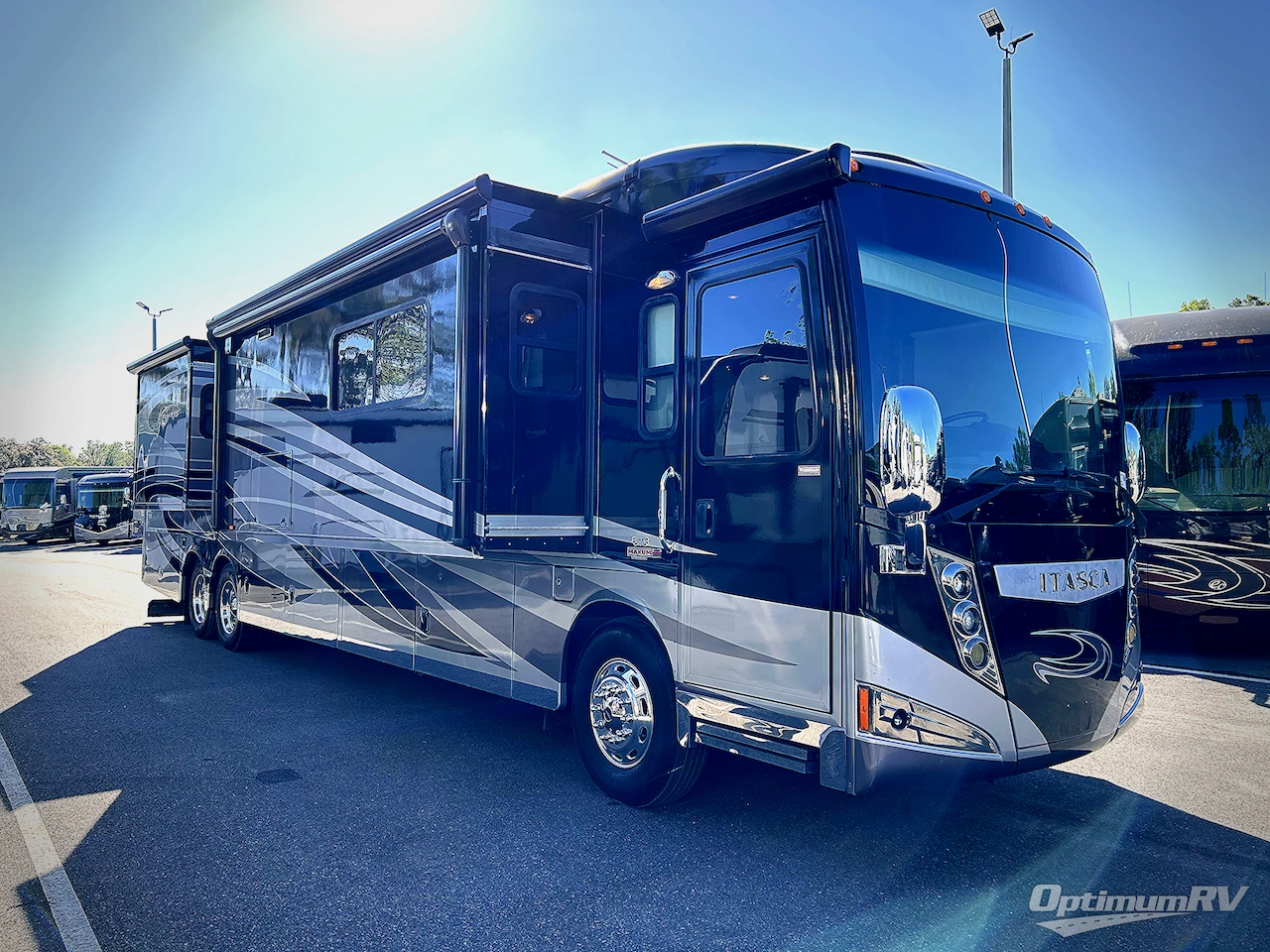 2014 Itasca Ellipse 42QD Photo 1