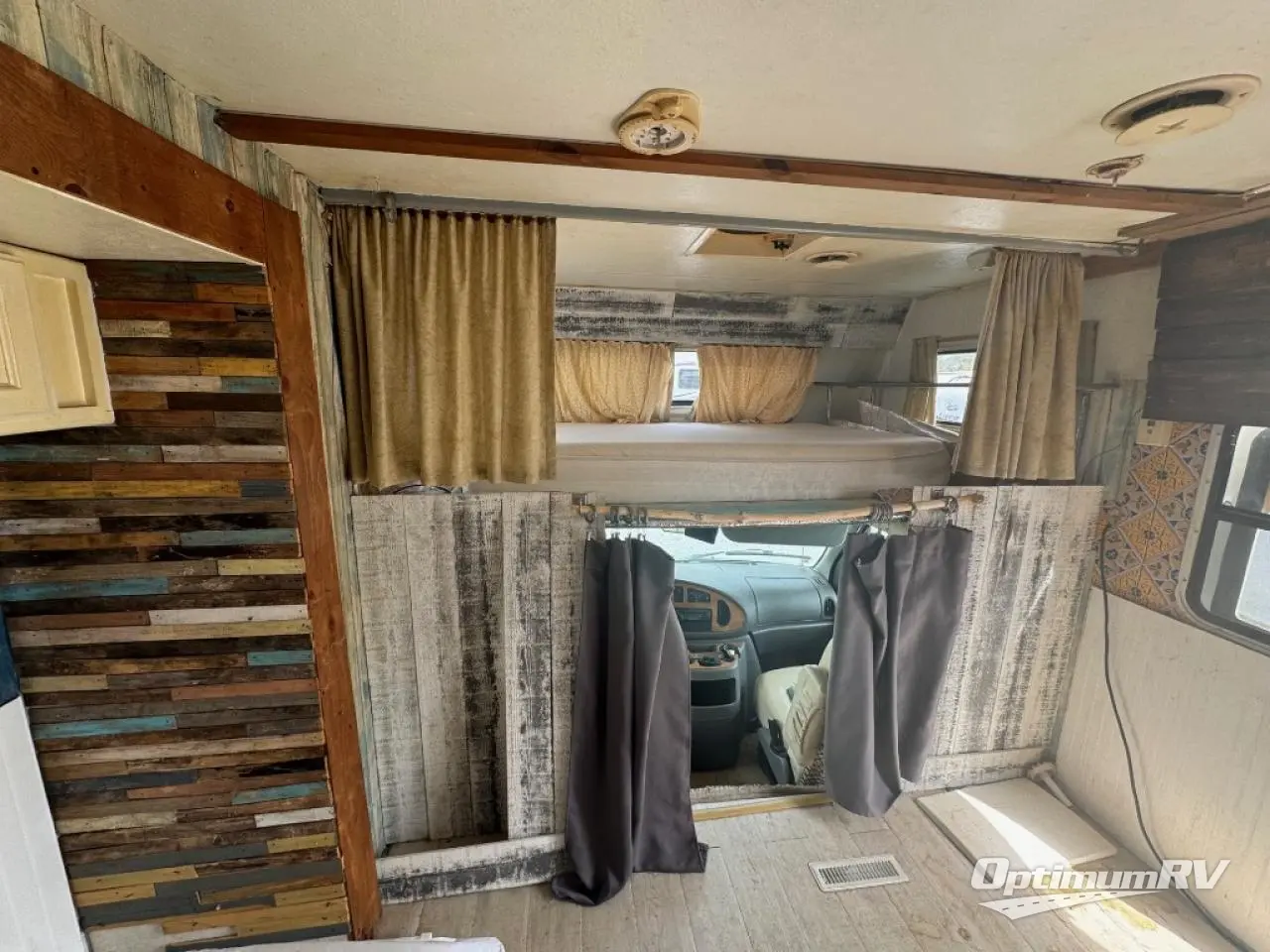 2000 Jayco JAYCO EAGLE 248RBS Photo 12