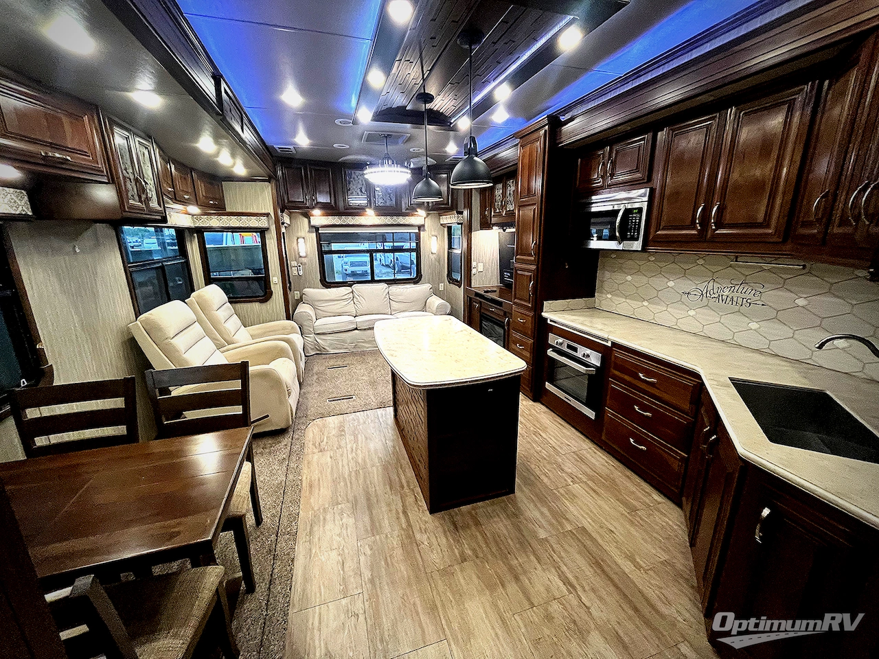 2017 DRV Luxury Suites Mobile Suites Aire MSA 40 Photo 4