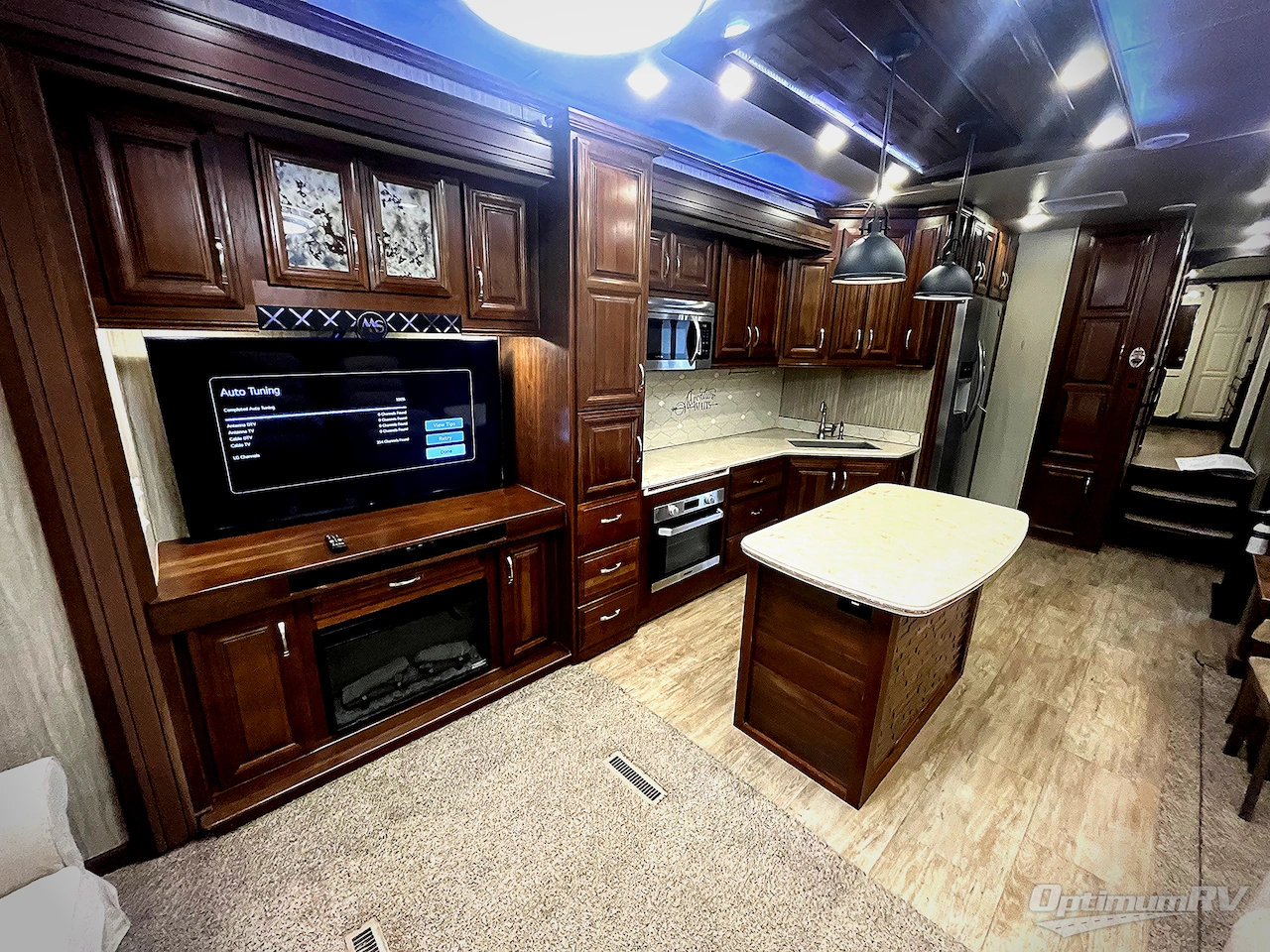 2017 DRV Luxury Suites Mobile Suites Aire MSA 40 Photo 7