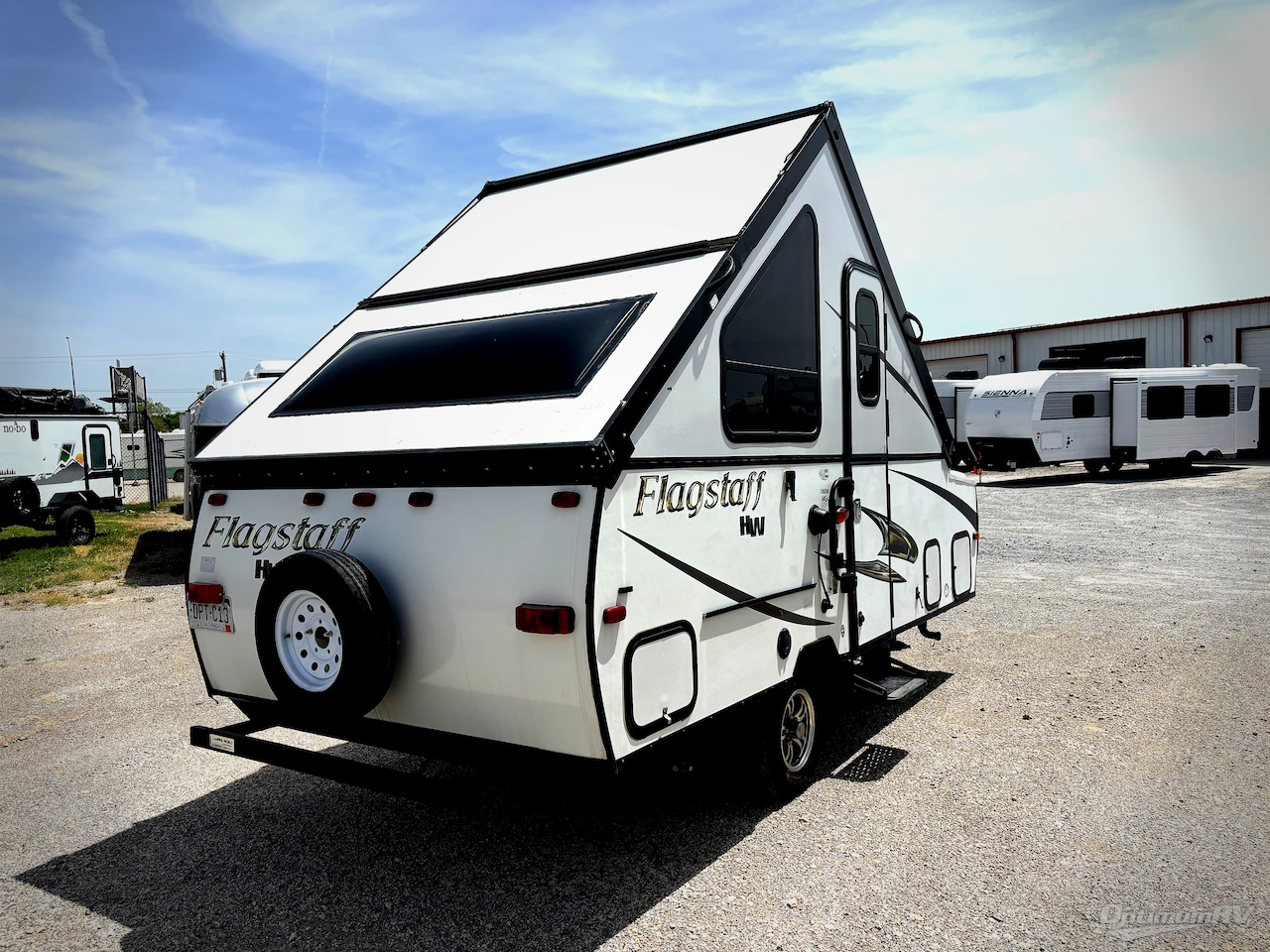 2015 Forest River Flagstaff Micro Lite 19RB Photo 2