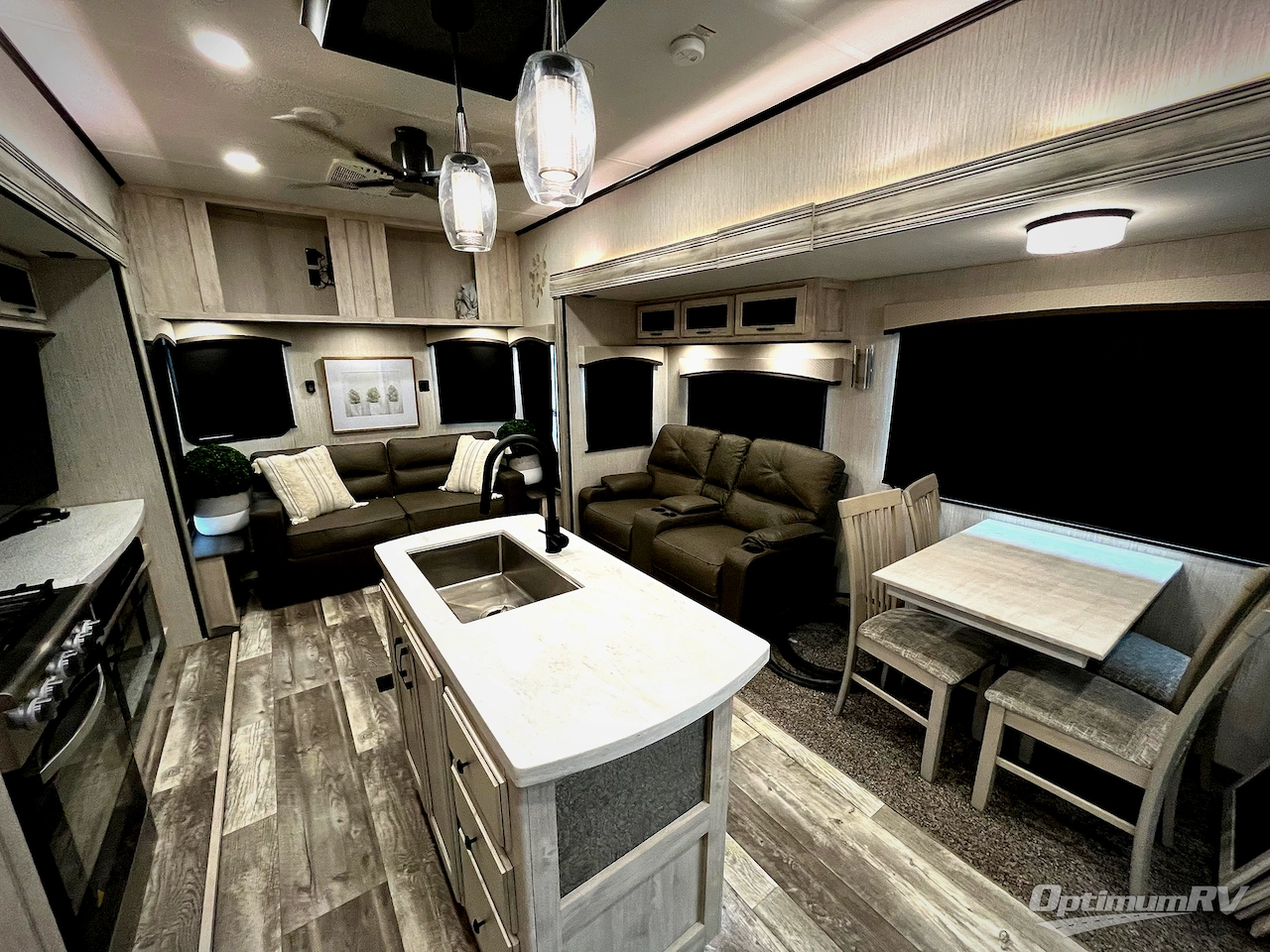2022 Forest River Sandpiper Destination Trailers 399LOFT Photo 5