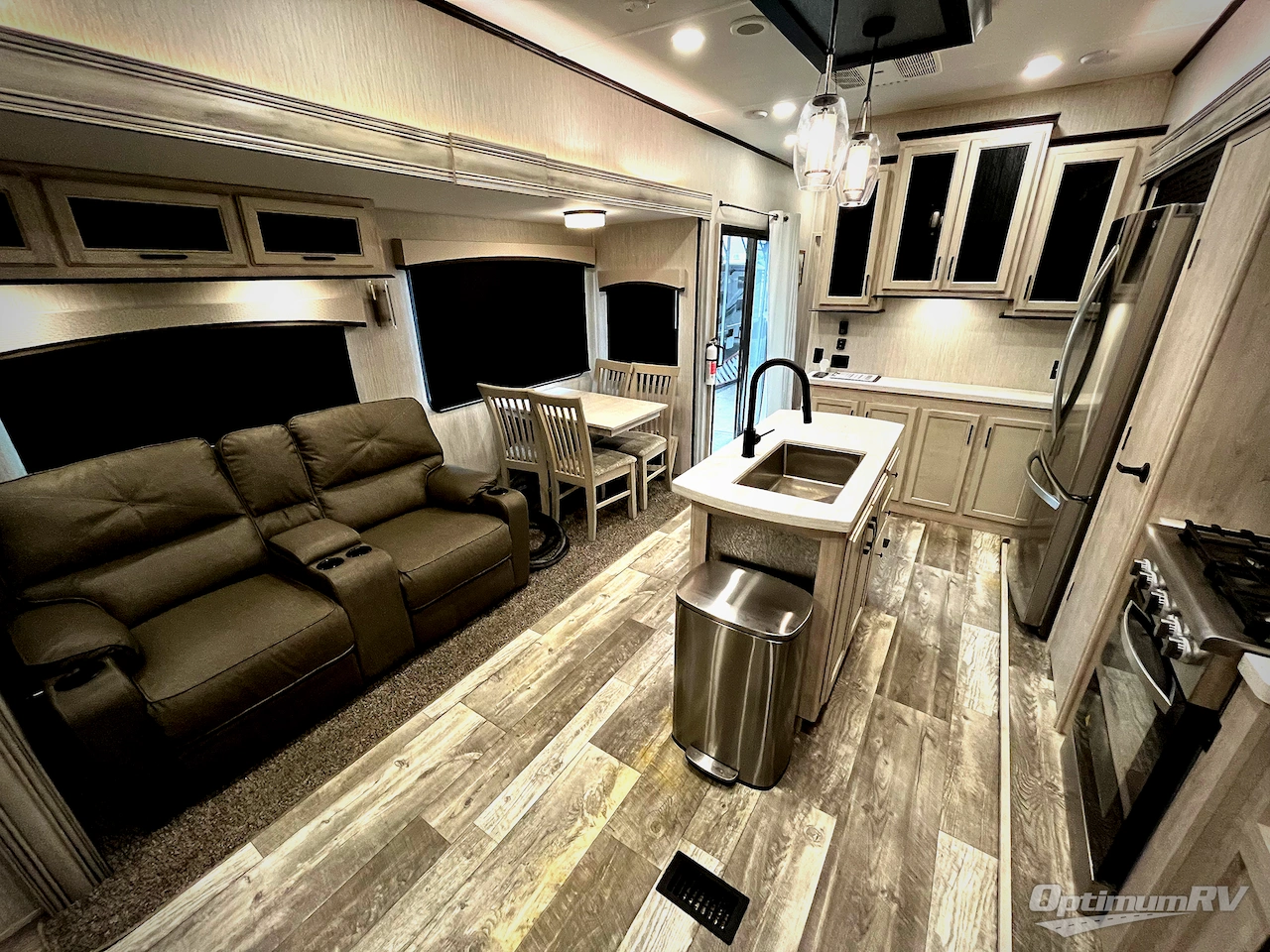 2022 Forest River Sandpiper Destination Trailers 399LOFT Photo 6