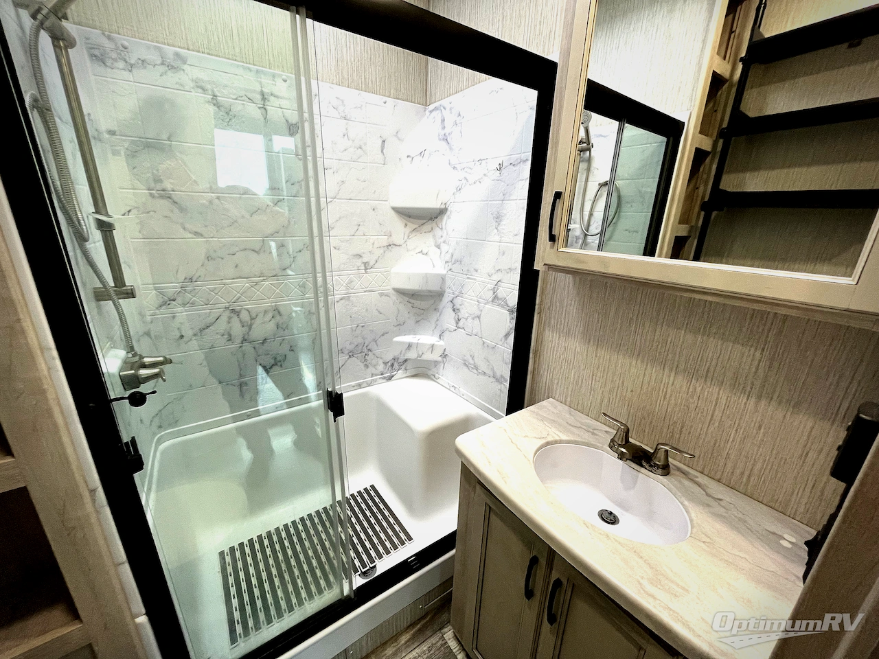 2022 Forest River Sandpiper Destination Trailers 399LOFT Photo 20