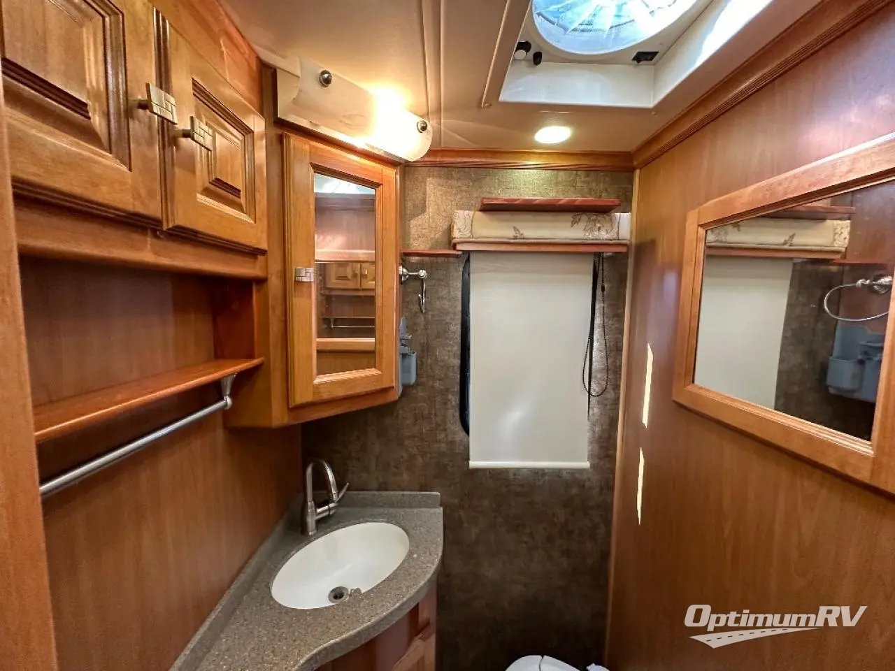 2012 Tiffin Allegro Breeze 32 BR Photo 17