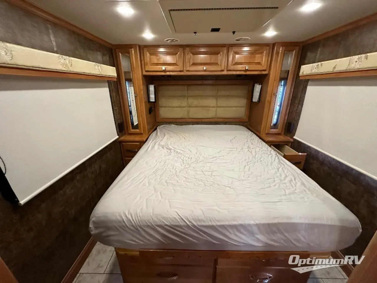 2012 Tiffin Allegro Breeze 32 BR Photo 18