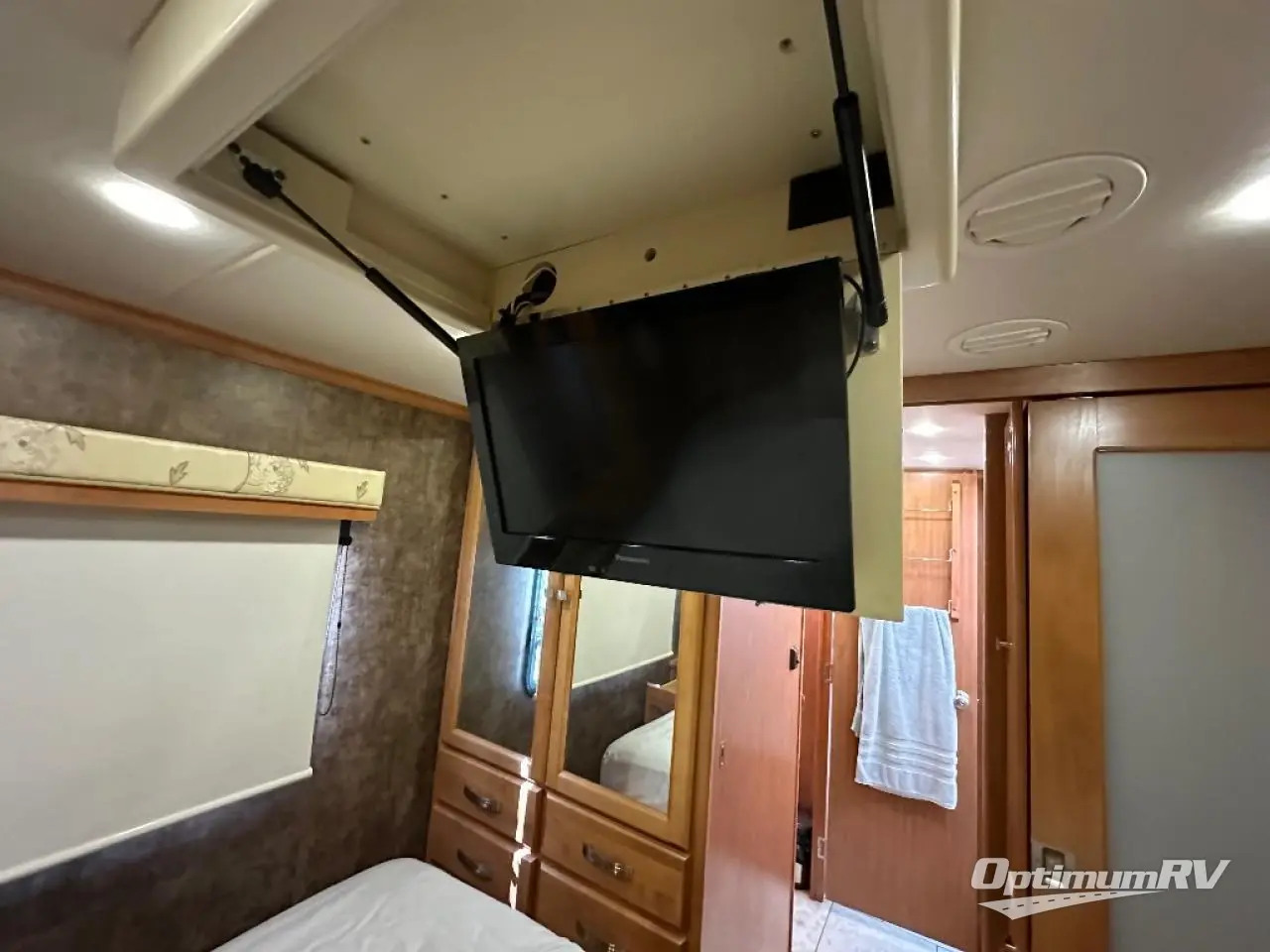 2012 Tiffin Allegro Breeze 32 BR Photo 19