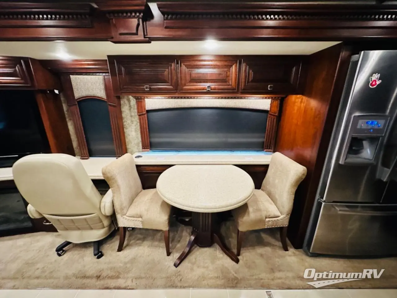 2016 Monaco Dynasty 45 Palace Photo 13