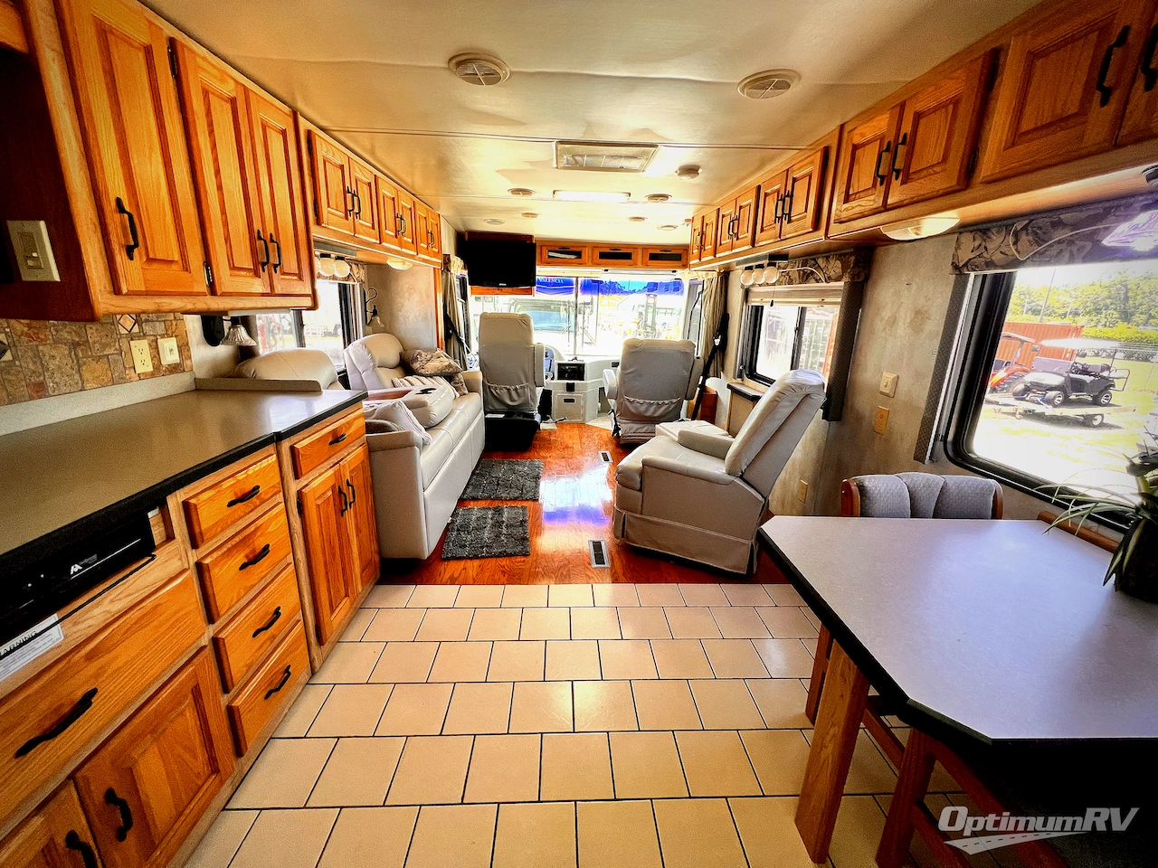 2000 Holiday Rambler Endeavor 38WDS Photo 5