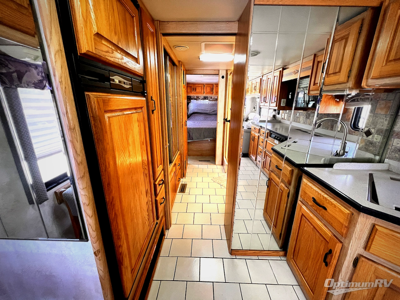2000 Holiday Rambler Endeavor 38WDS Photo 16