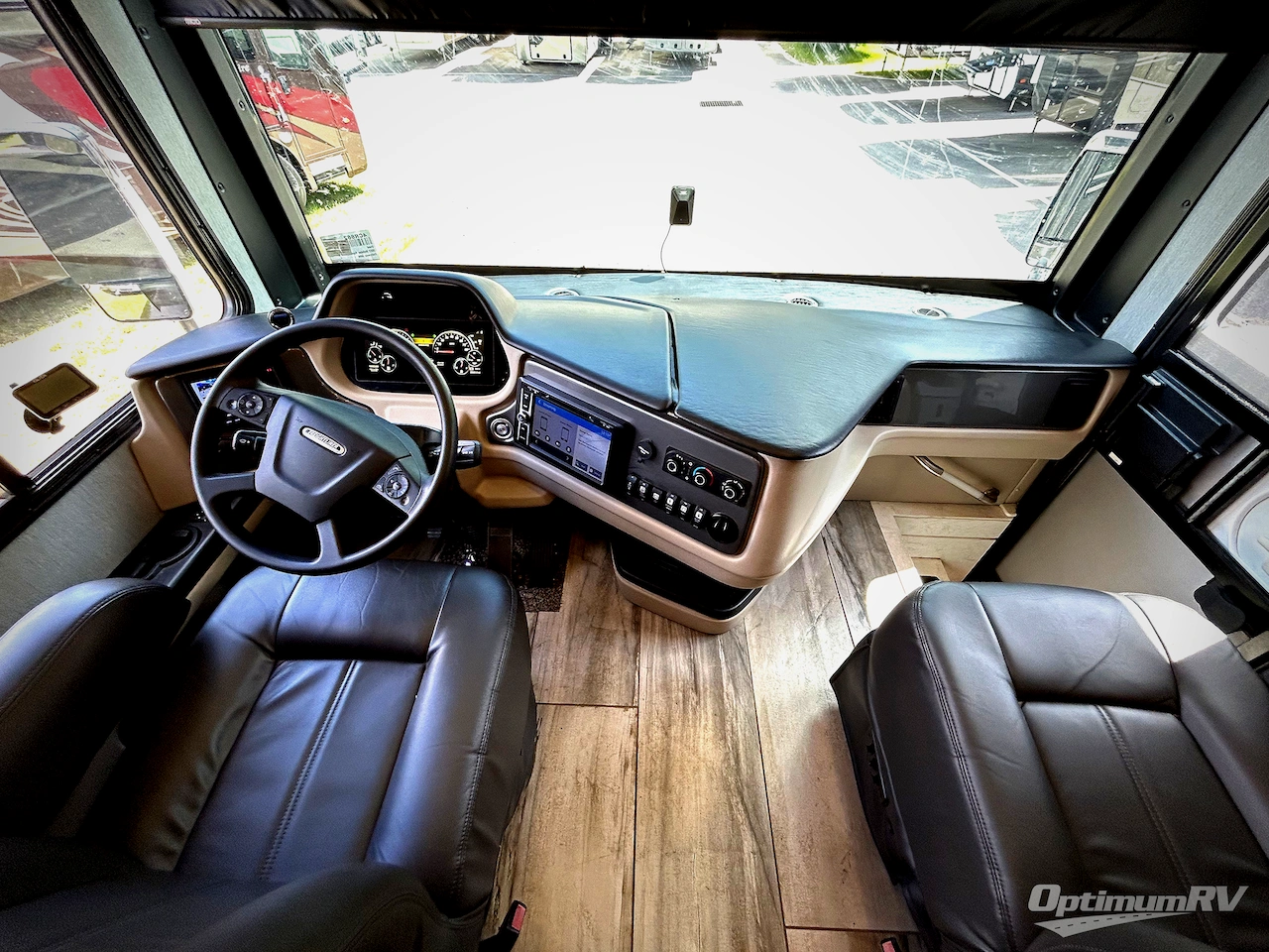 2022 Holiday Rambler Endeavor 38K Photo 8