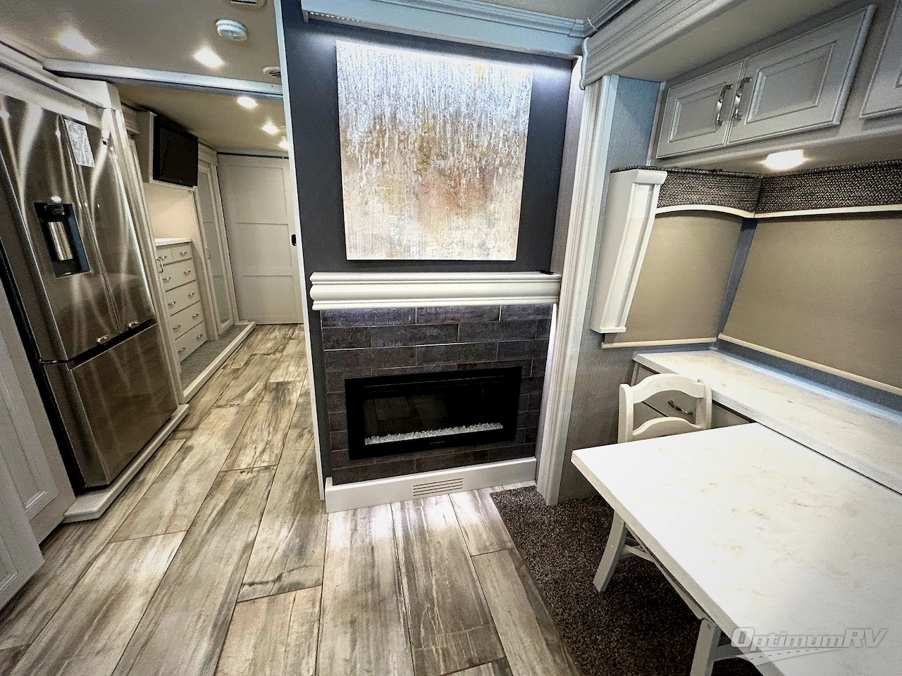 2022 Holiday Rambler Endeavor 38K Photo 15