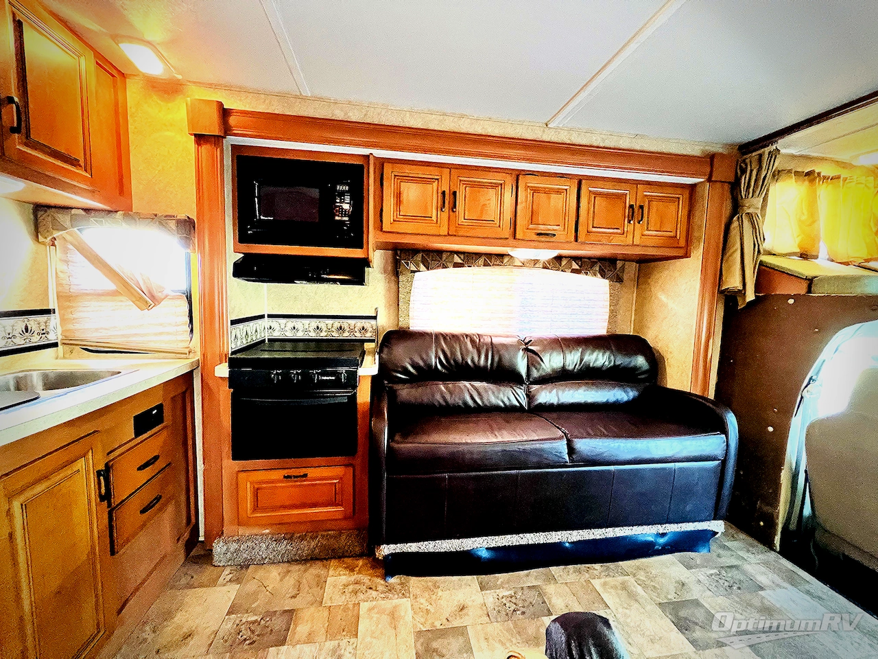 2014 Forest River Sunseeker LE 3170DS Photo 10