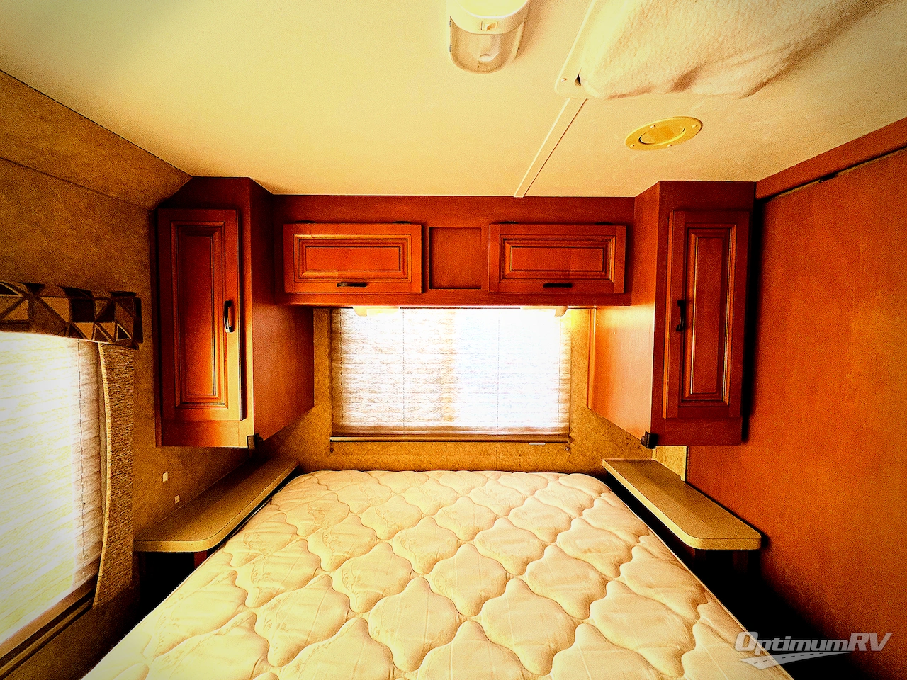 2014 Forest River Sunseeker LE 3170DS Photo 19