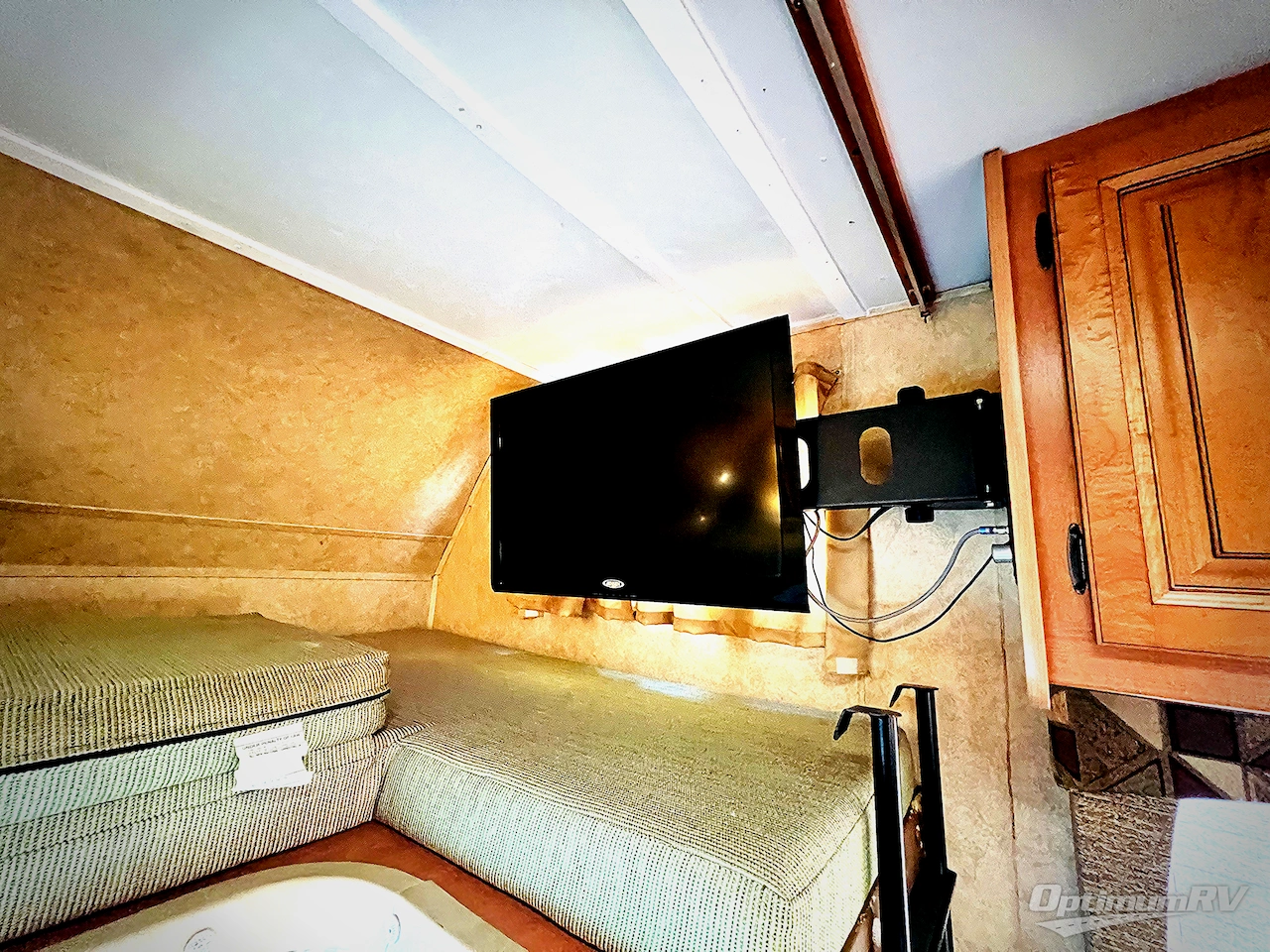 2014 Forest River Sunseeker LE 3170DS Photo 9
