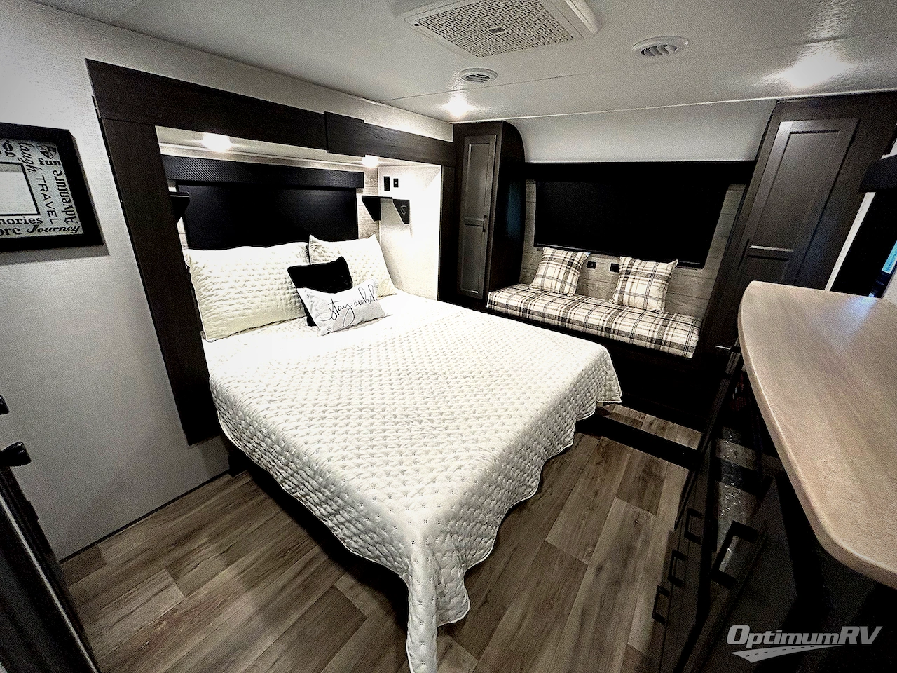 2025 Venture SportTrek Touring Edition STTF353VIK Photo 7