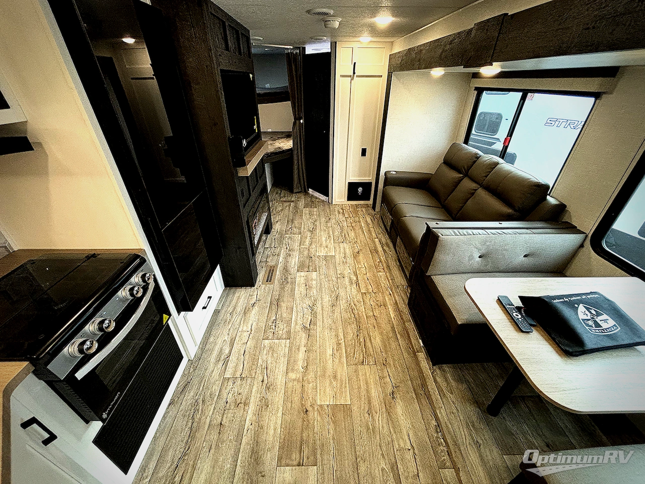 2025 Venture Sienna SA271VBH Photo 6
