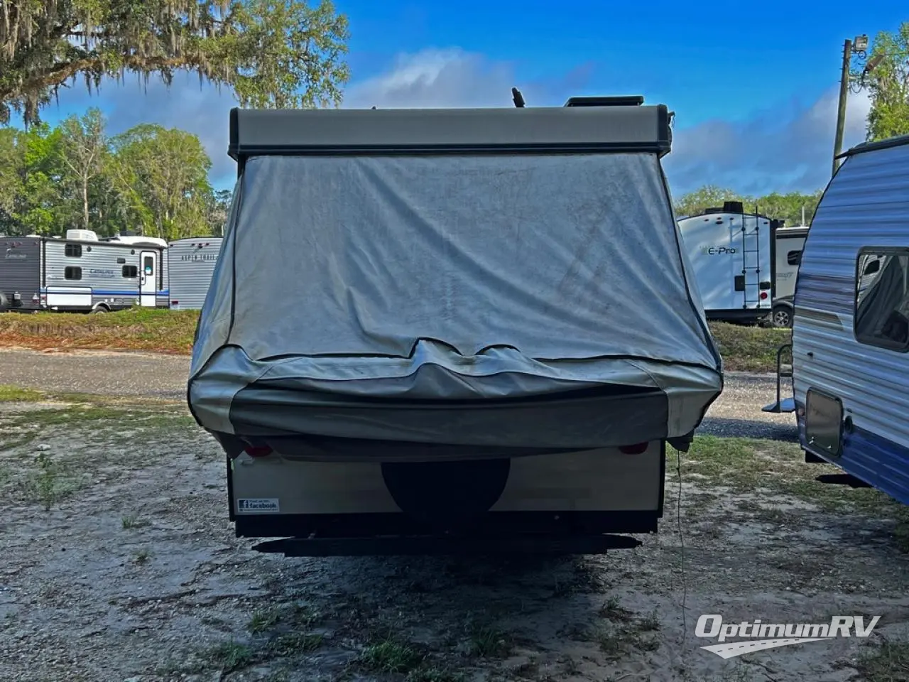 2018 Forest River Rockwood Premier 2317G Photo 2