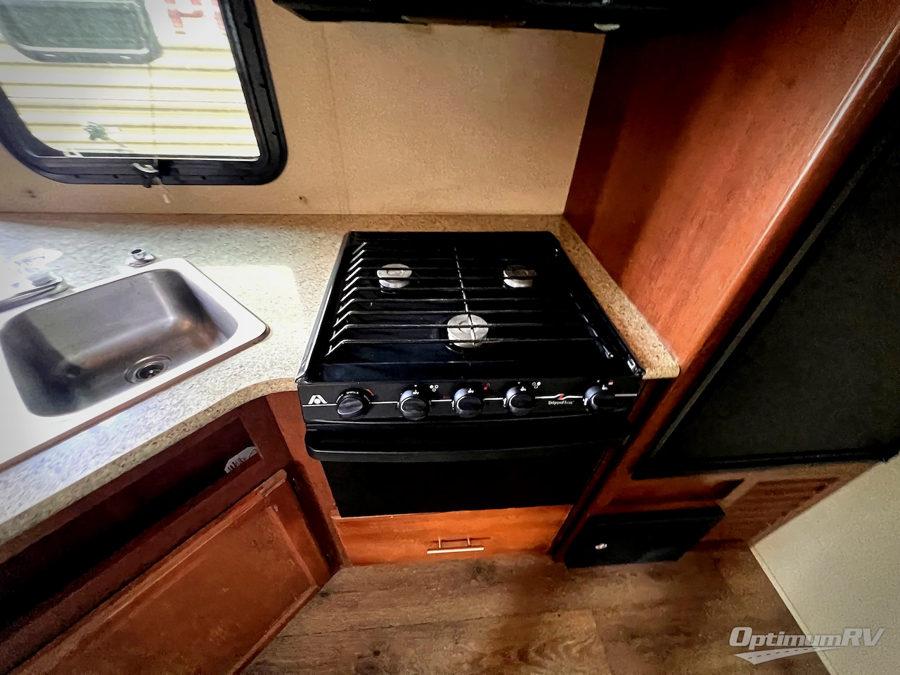 2015 Dutchmen Aerolite 315BHSS Photo 6