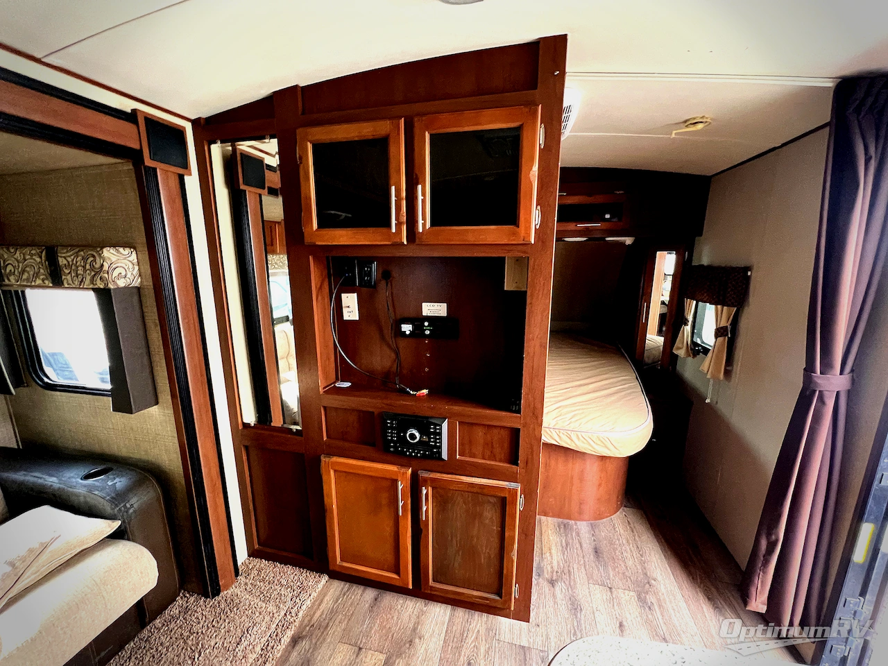 2015 Dutchmen Aerolite 315BHSS Photo 8