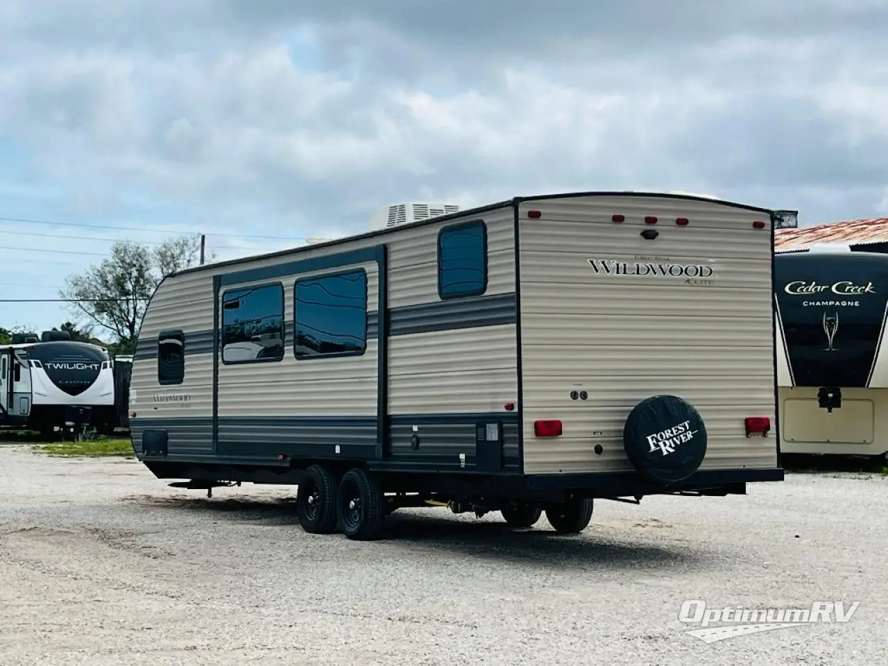 2020 Forest River Wildwood X-Lite 263BHXL Photo 3