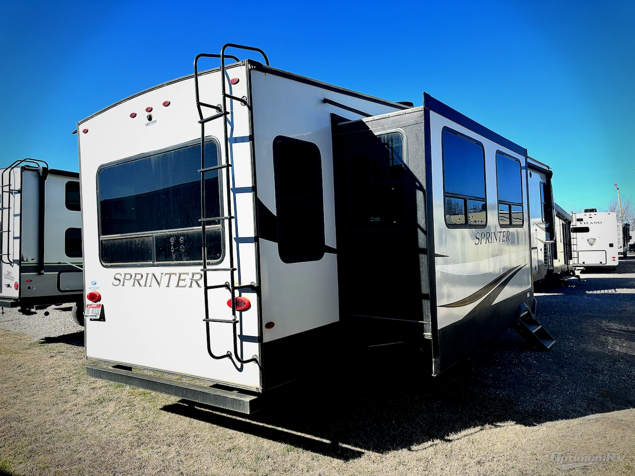 2022 Keystone Sprinter Limited 3590LFT Photo 2