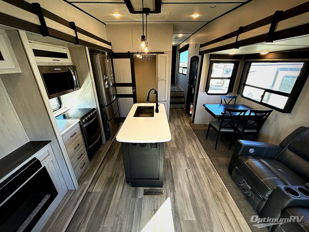 2022 Keystone Sprinter Limited 3590LFT Photo 5