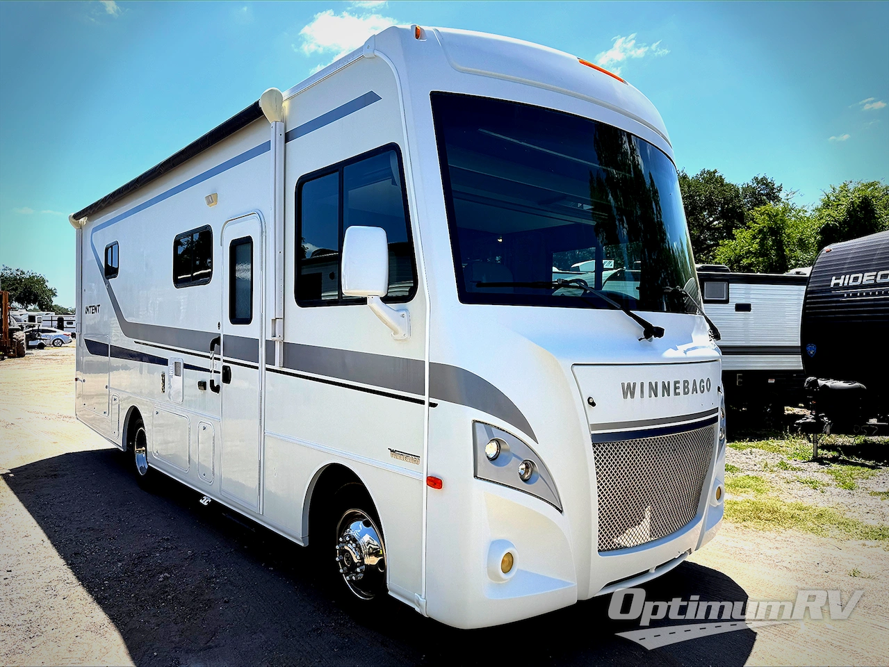 2018 Winnebago Intent 26M Photo 1