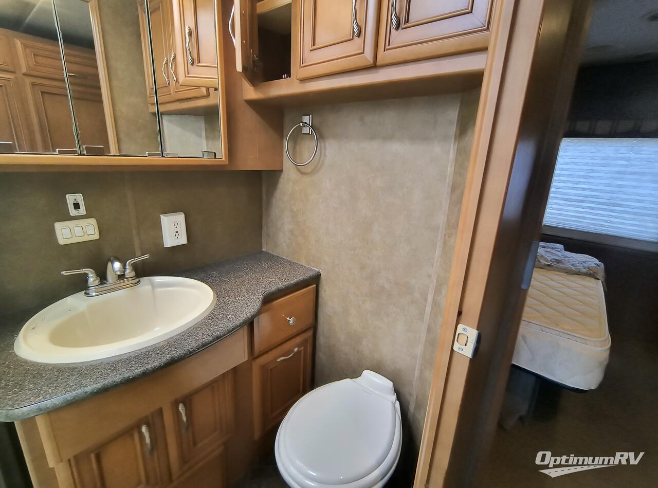 2013 Newmar Bay Star 3305 Photo 12