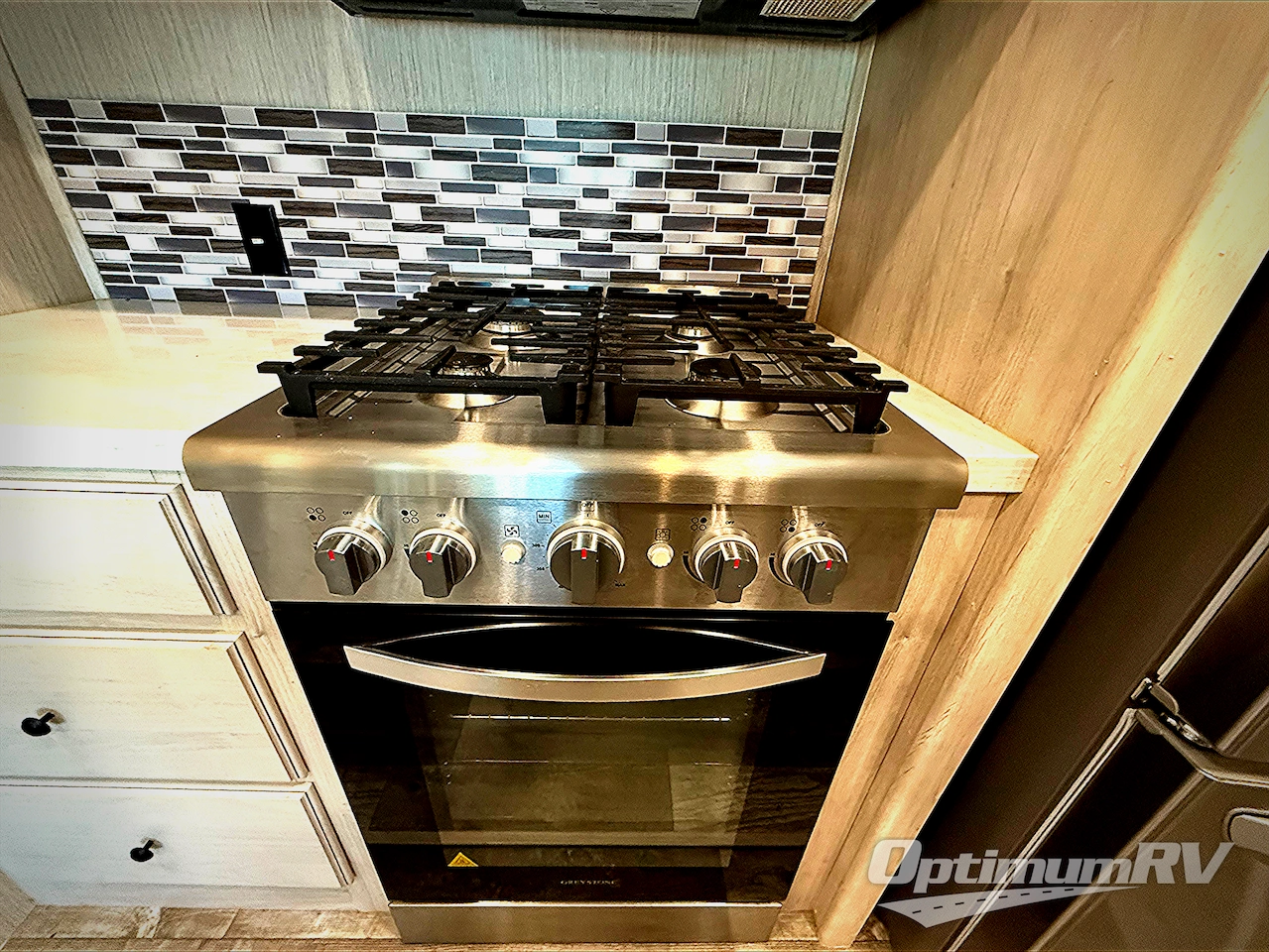 2022 Forest River Sandpiper Luxury 391FLRB Photo 15