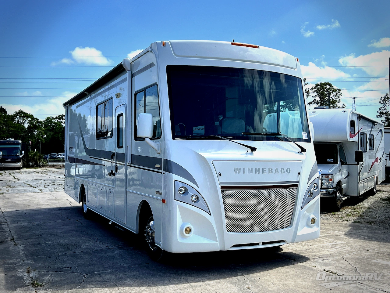 2018 Winnebago Intent 29L Photo 1