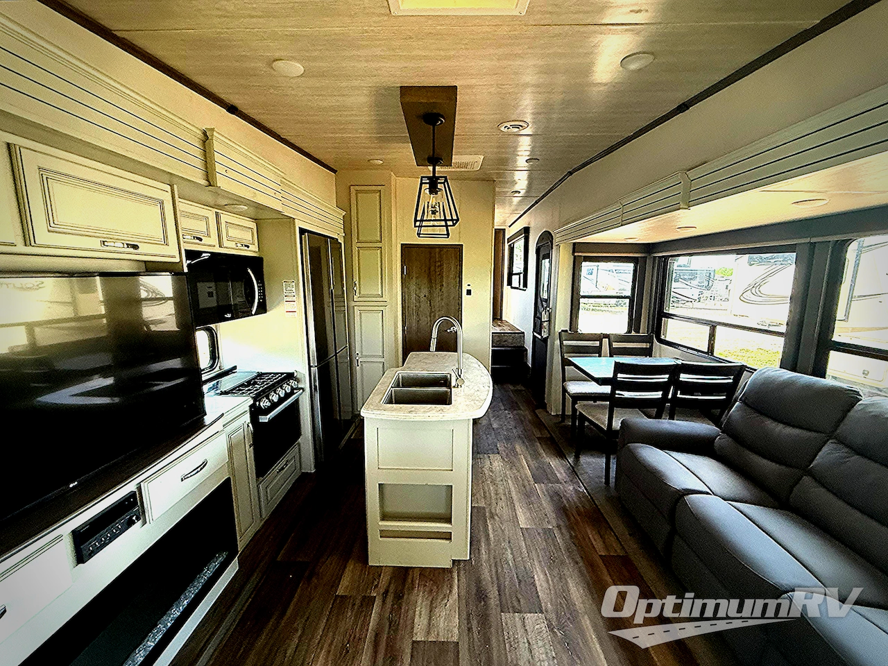 2022 Keystone Cougar 368MBI Photo 4