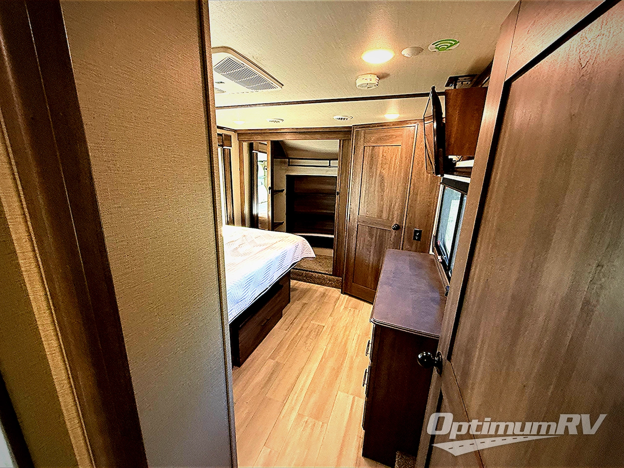 2021 Grand Design Solitude 345GK-R Photo 16
