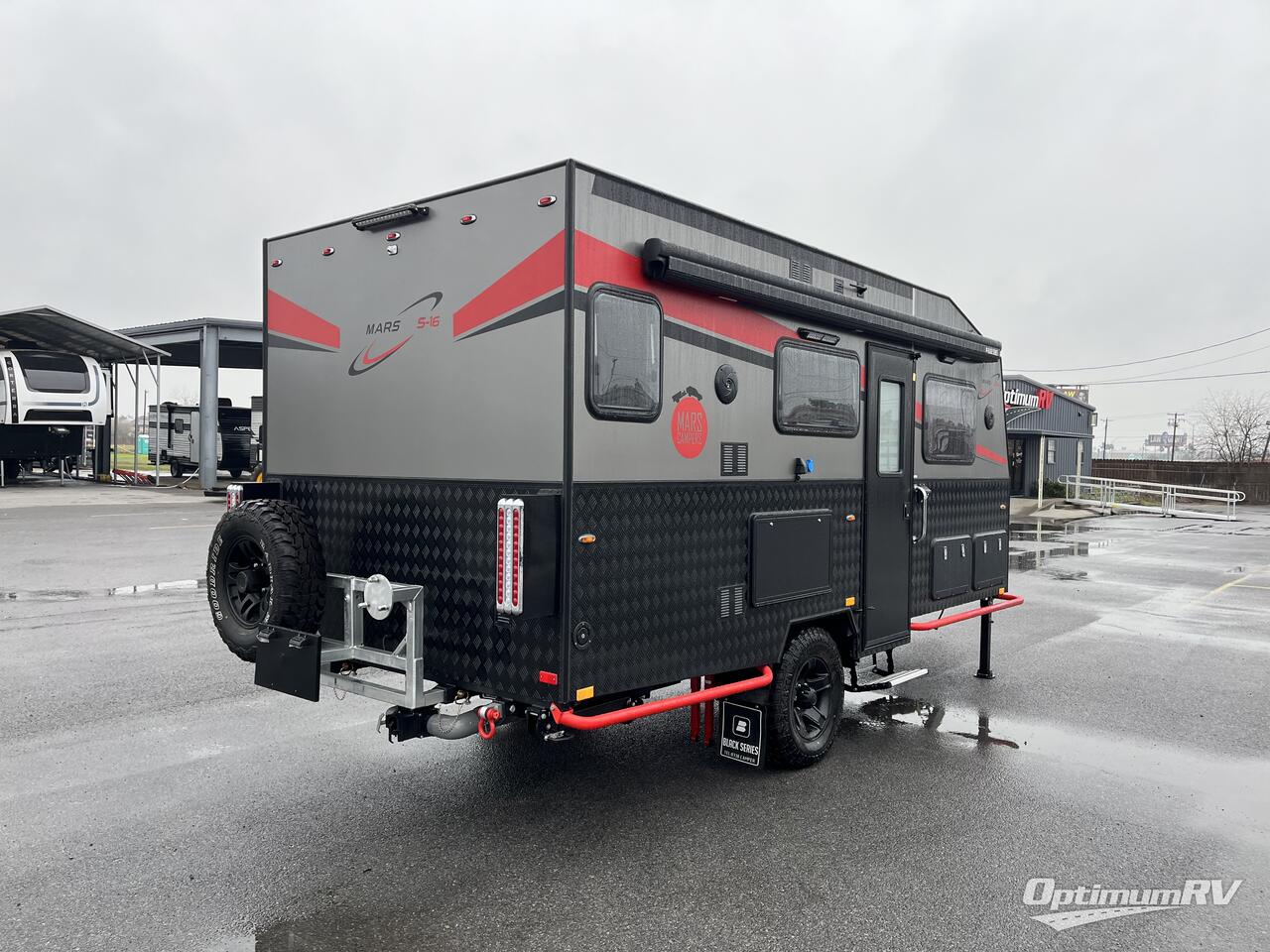 2025 Black Series Camper BLACK SERIES MARS S-16 Photo 2