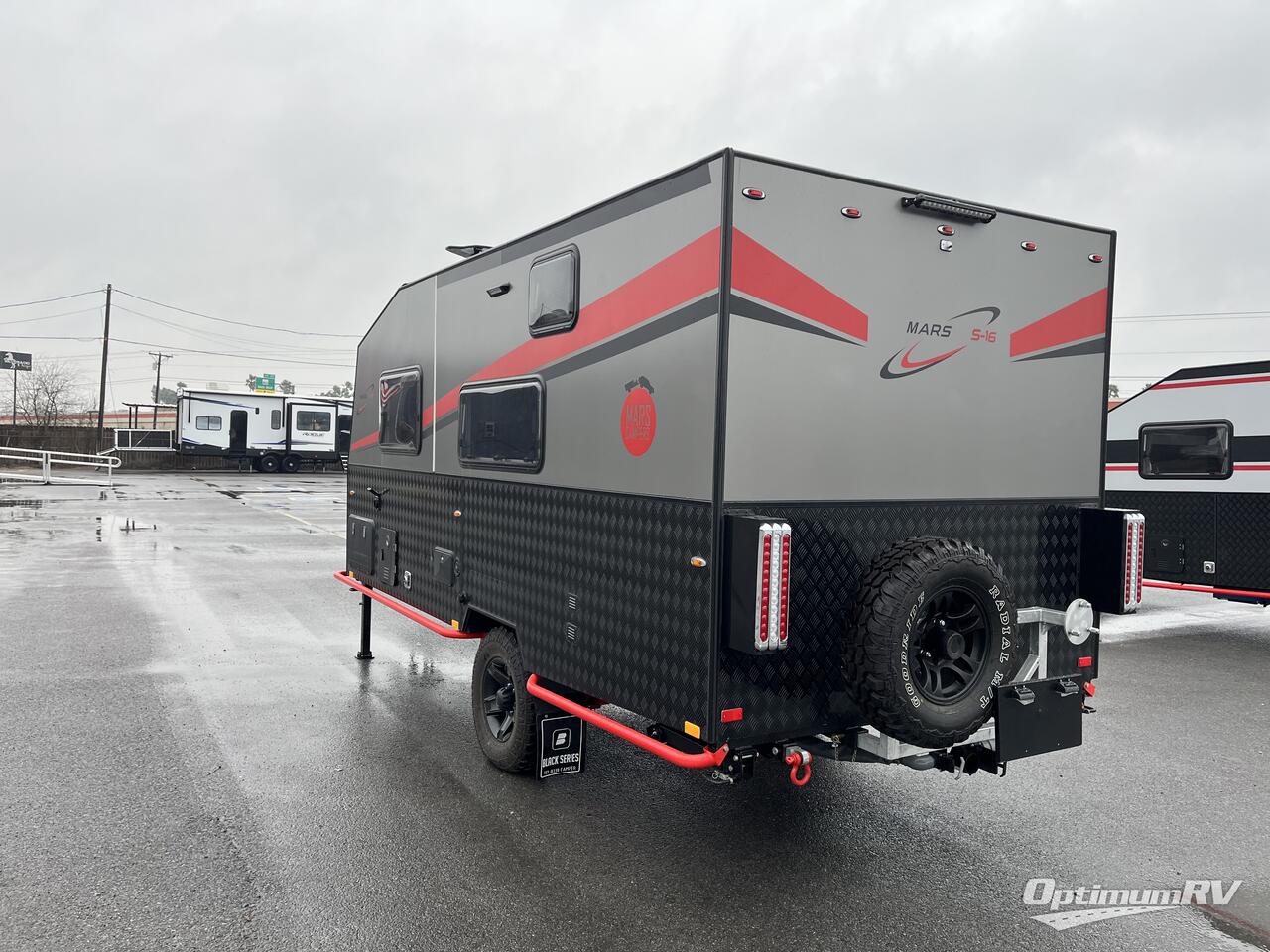 2025 Black Series Camper BLACK SERIES MARS S-16 Photo 3