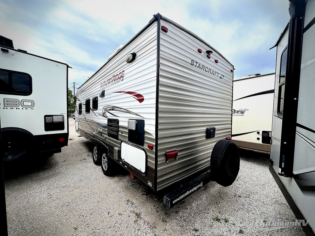 2016 Starcraft Autumn Ridge 235FB Photo 3