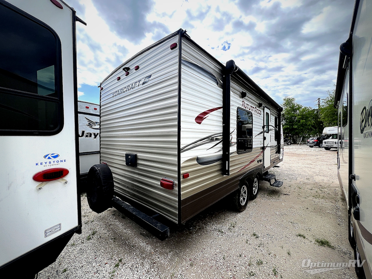 2016 Starcraft Autumn Ridge 235FB Photo 2