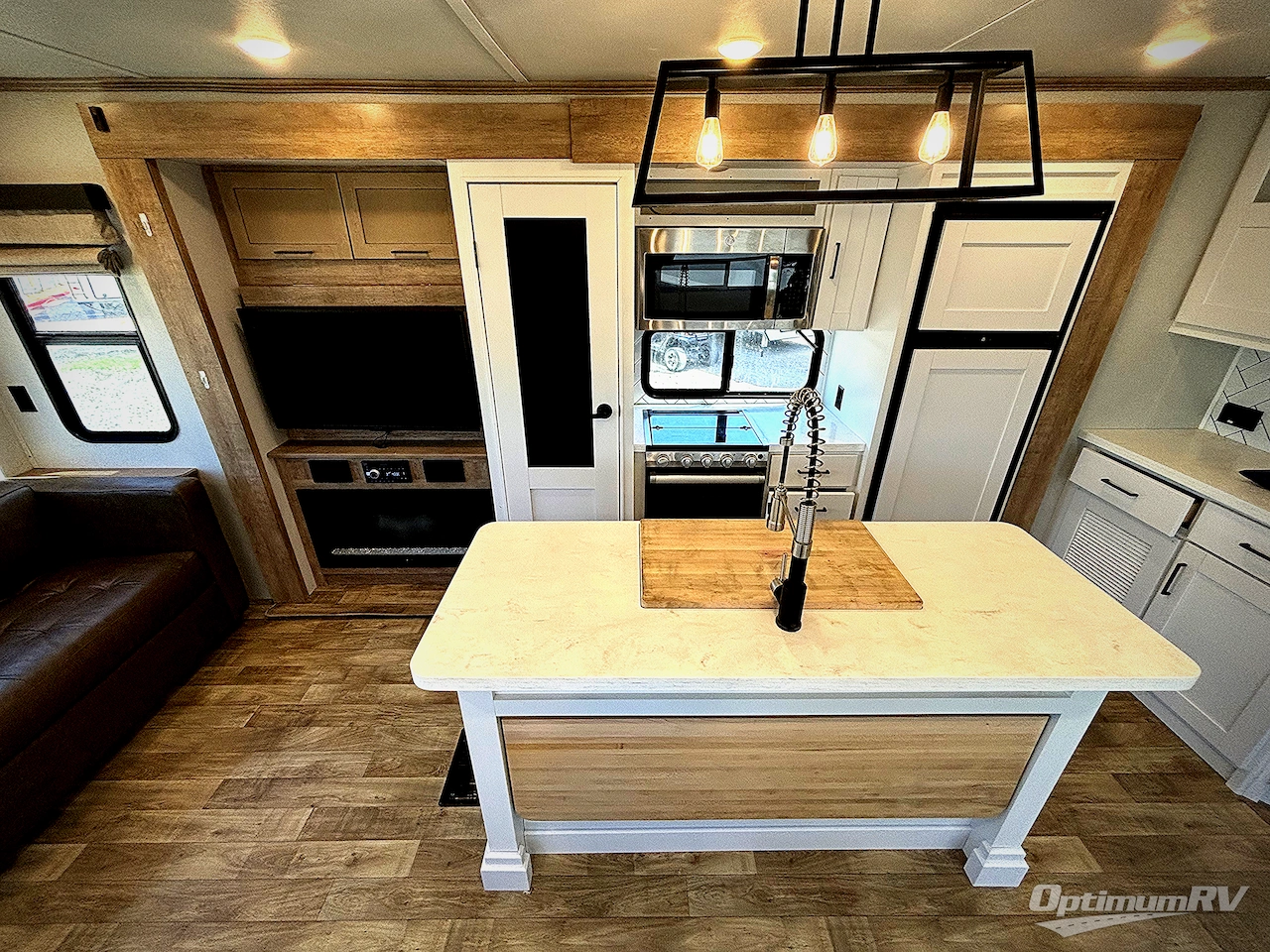 2022 Keystone Arcadia 377RL Photo 7
