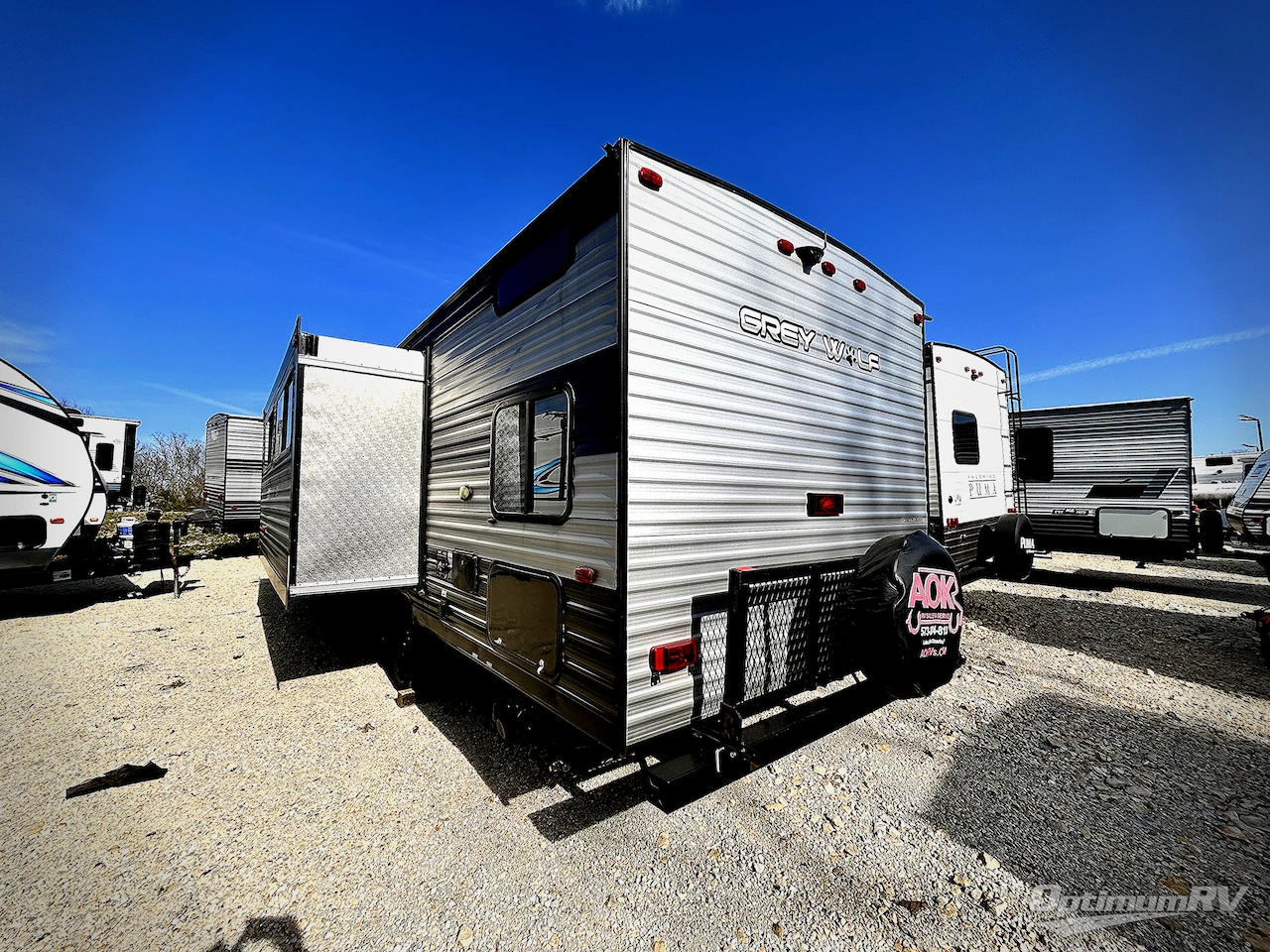 2021 Forest River Cherokee Grey Wolf 26BH Photo 3