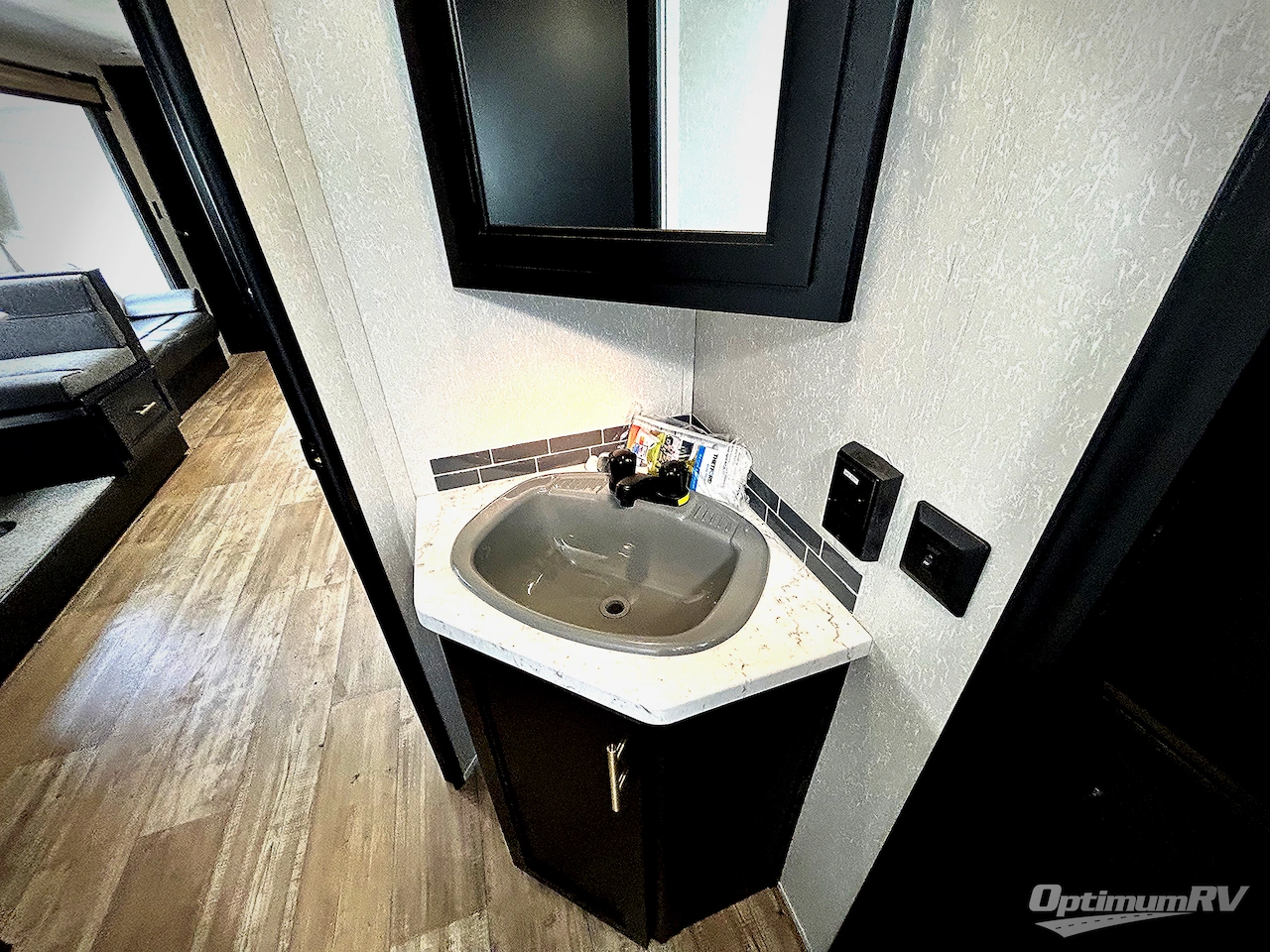 2021 Forest River Cherokee Grey Wolf 26BH Photo 16