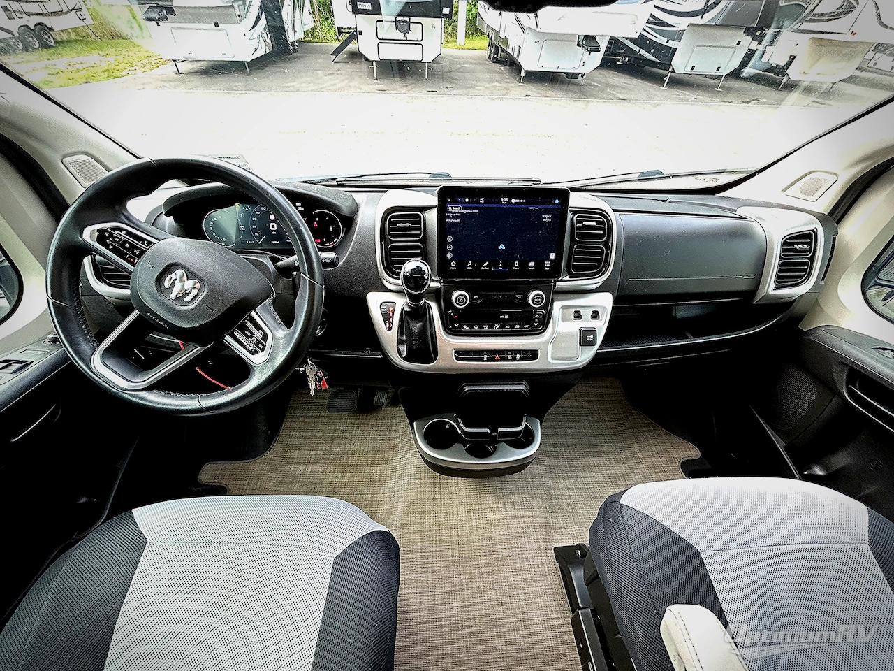 2023 Thor Rize 18M Photo 7