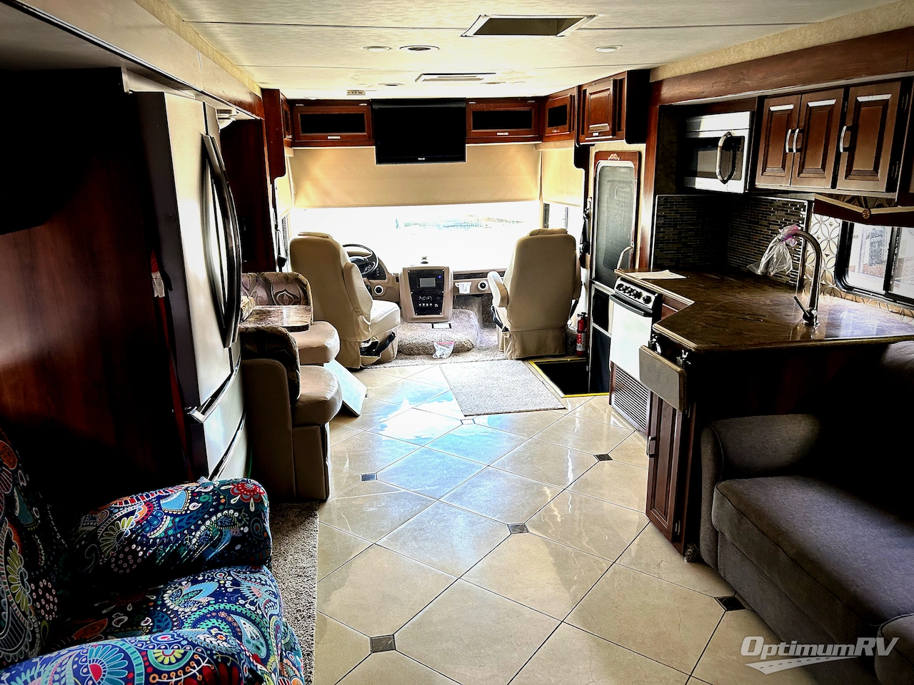 2013 Forest River Georgetown XL 377TSF Photo 3