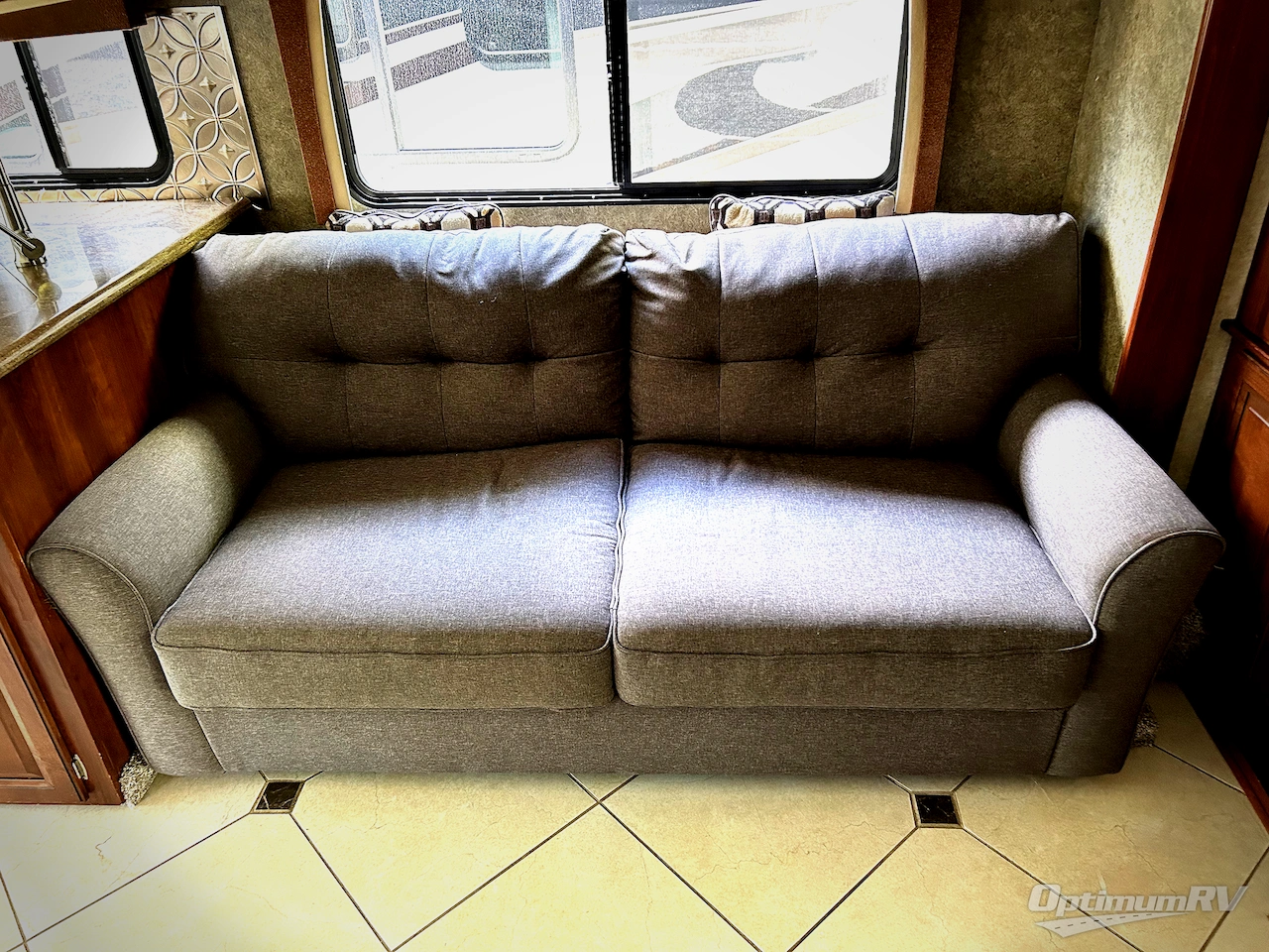 2013 Forest River Georgetown XL 377TSF Photo 4
