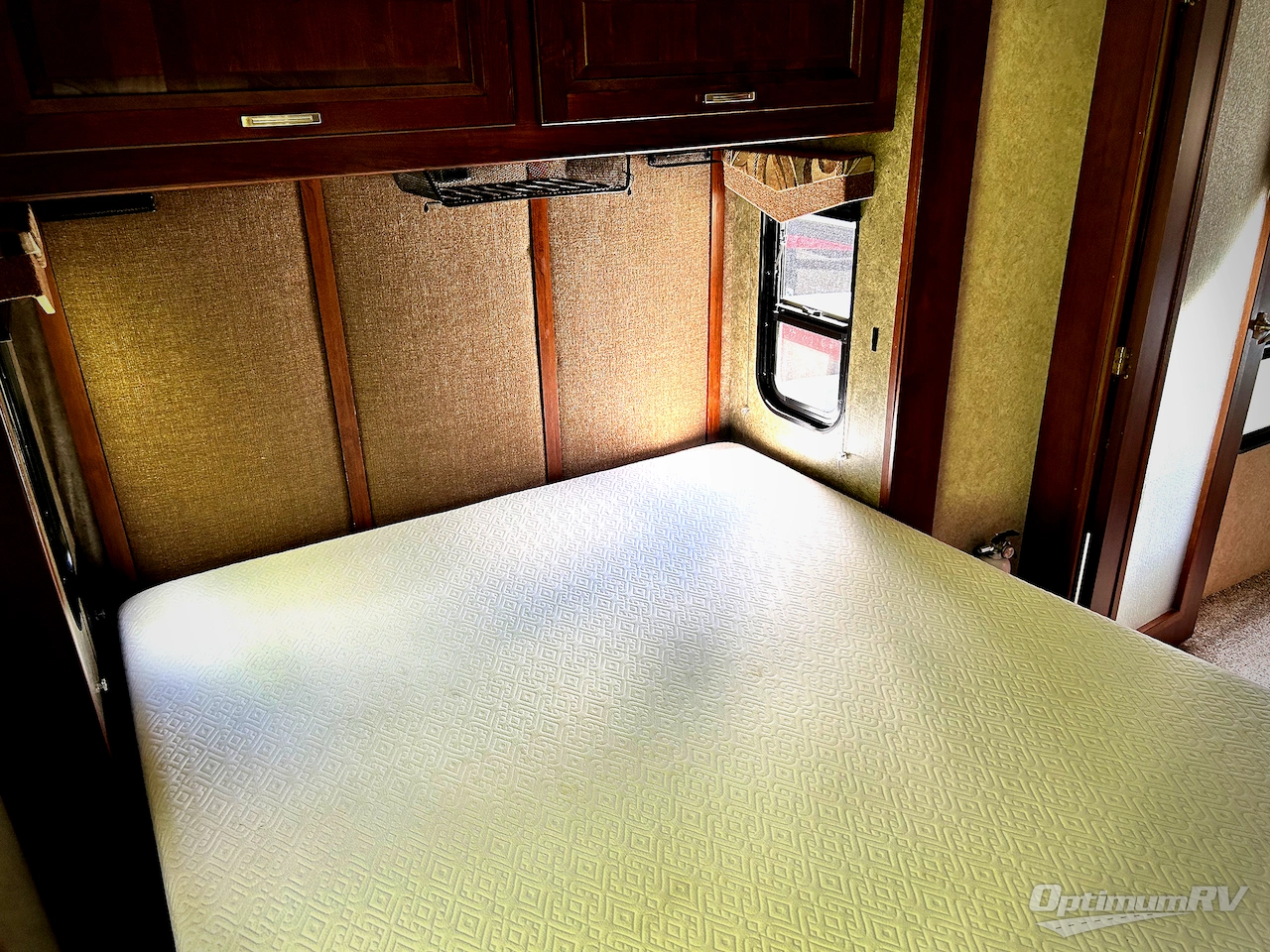 2013 Forest River Georgetown XL 377TSF Photo 15