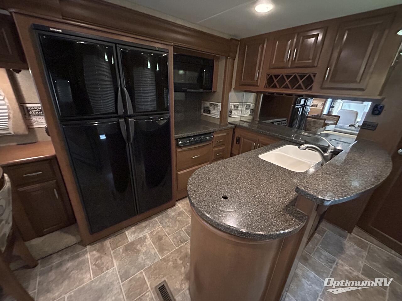 2013 Thor Challenger 37GT Photo 7